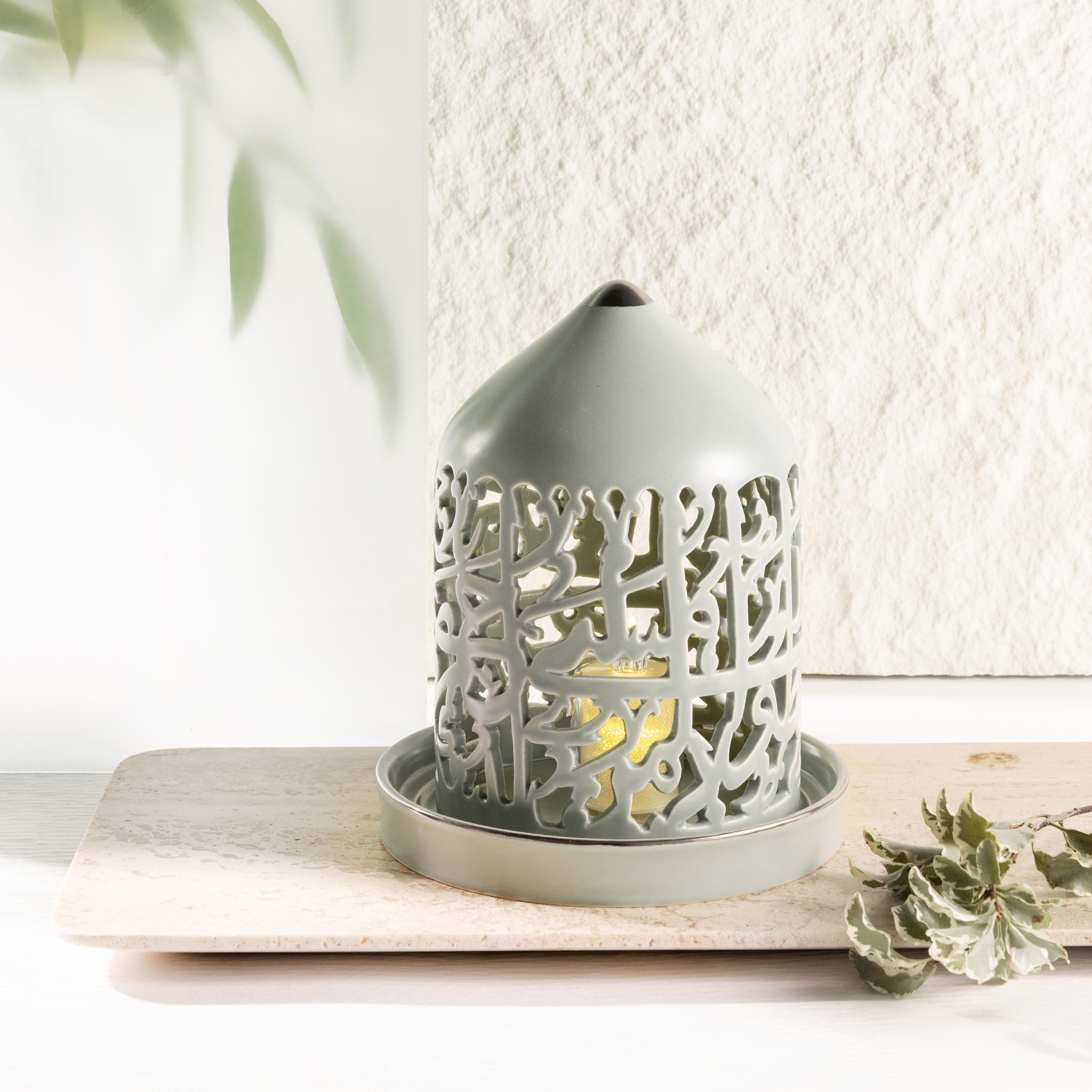 شمعة بدون لهب مع حامل شموع بورسلان من أوتانتيك-household-decor-candleholdersandlanterns-image-1