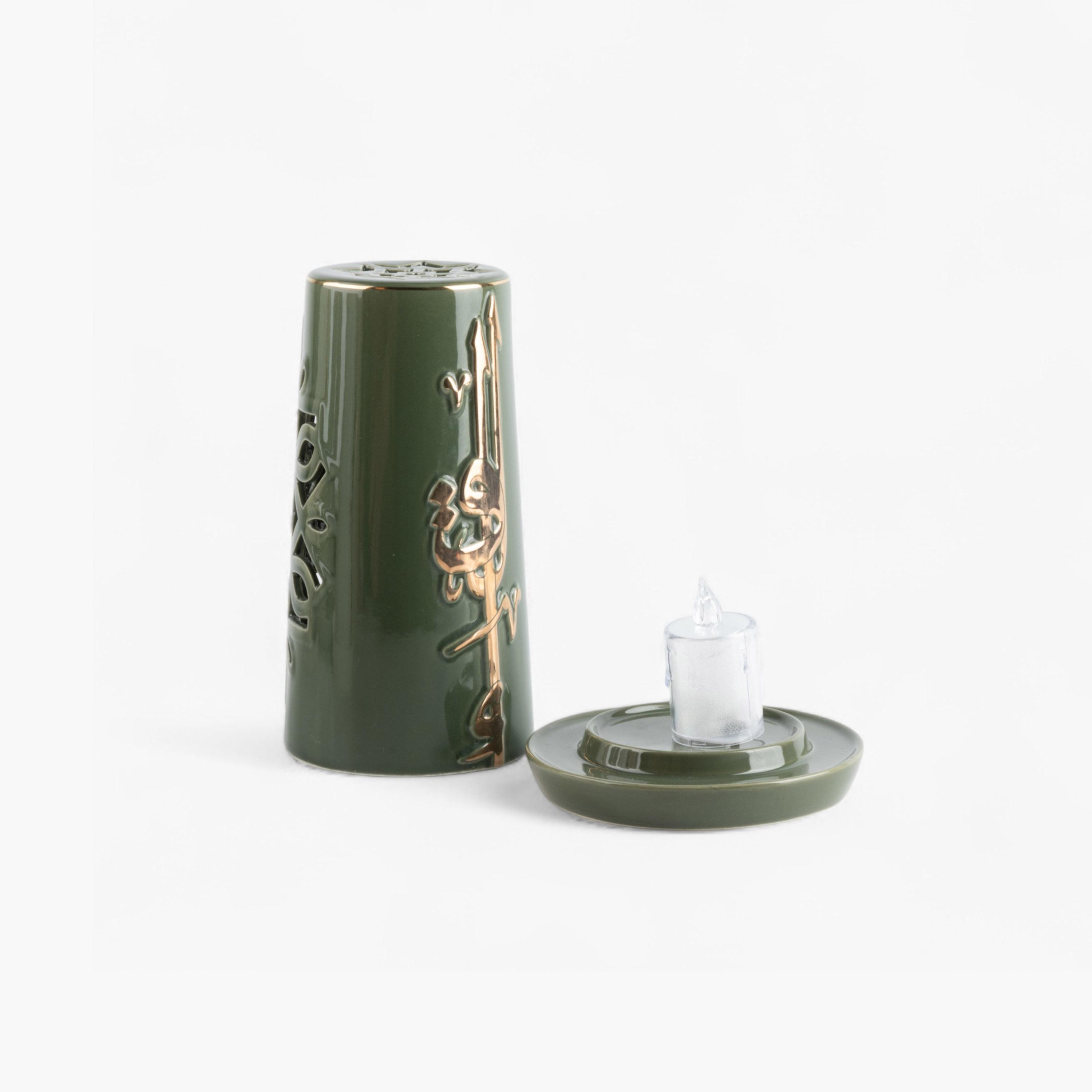 حامل شموع بورسلان وشمعة بلا لهب بتفاصيل خط عربي من أوتانتيك-household-decor-candleholdersandlanterns-image-2