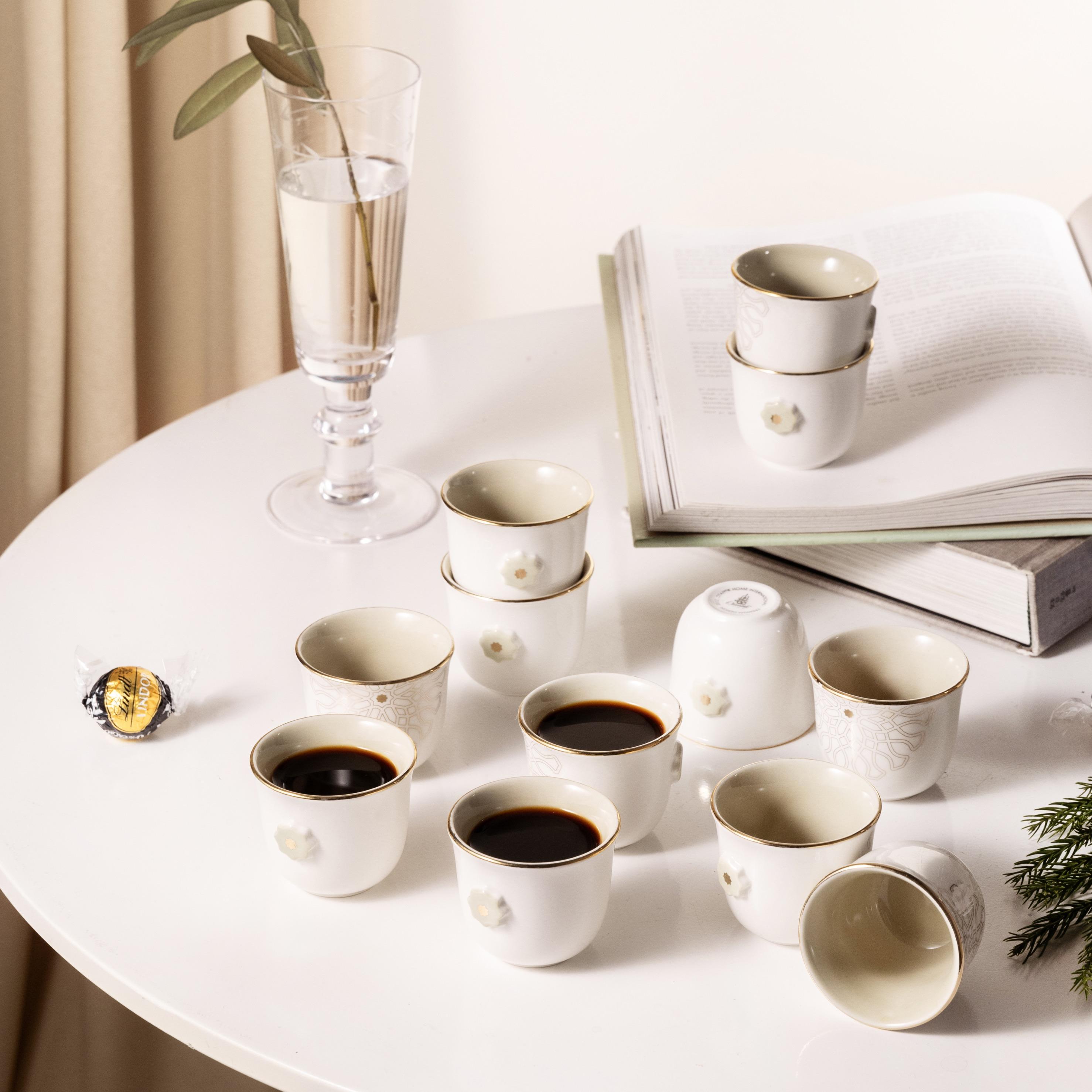 طقم قهوة بورسلان مزين بالأزهار 12 قطعة من أوتانتيك-household-dining-teaandcoffee-teaandcoffeesets-image-1