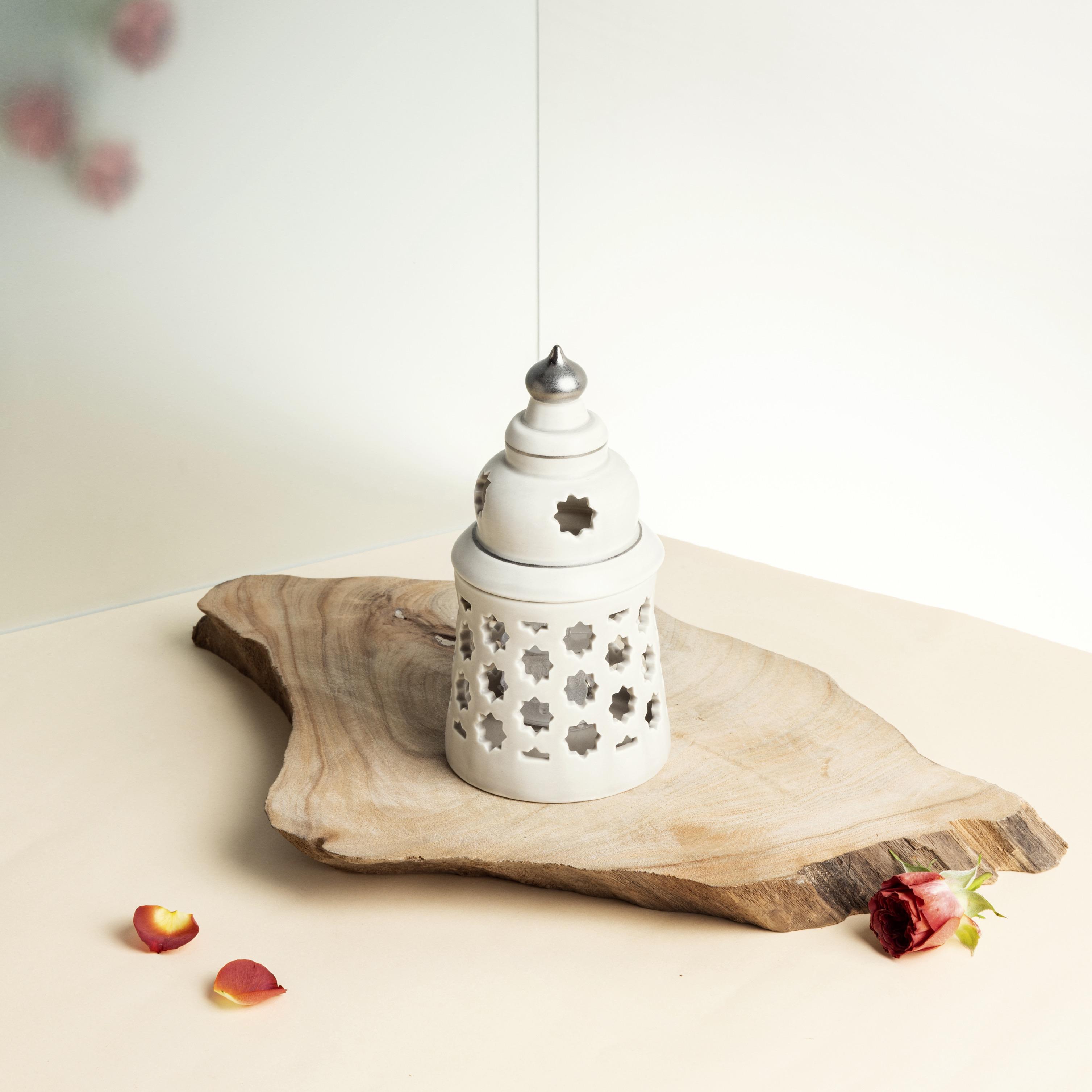 Cutout Detail Candleholder with Flameless Candle - 12 cms-household-decor-candleholdersandlanterns-image-1