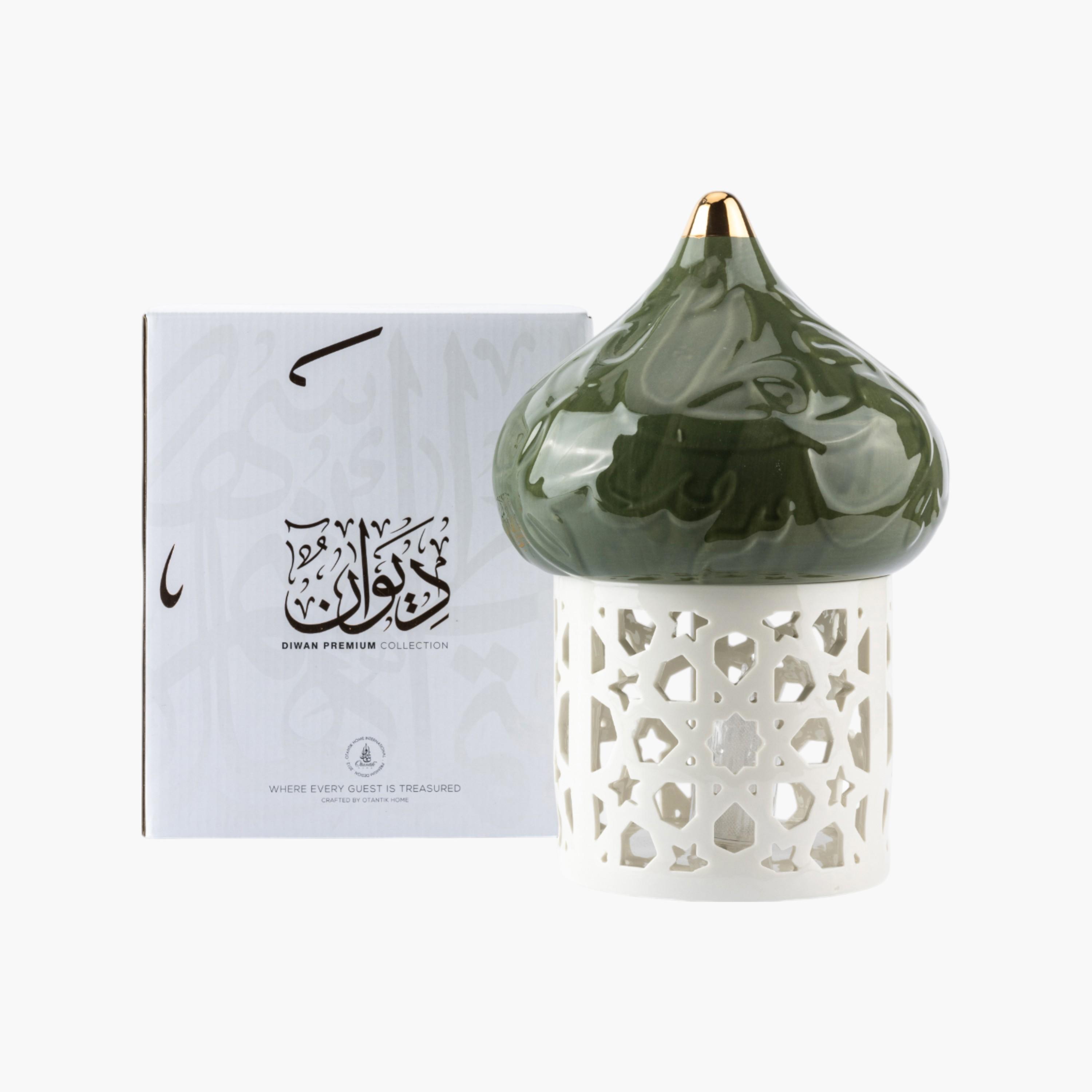 حامل شموع بورسلان بتفاصيل مفرغة من أوتانتك-household-decor-candleholdersandlanterns-image-2