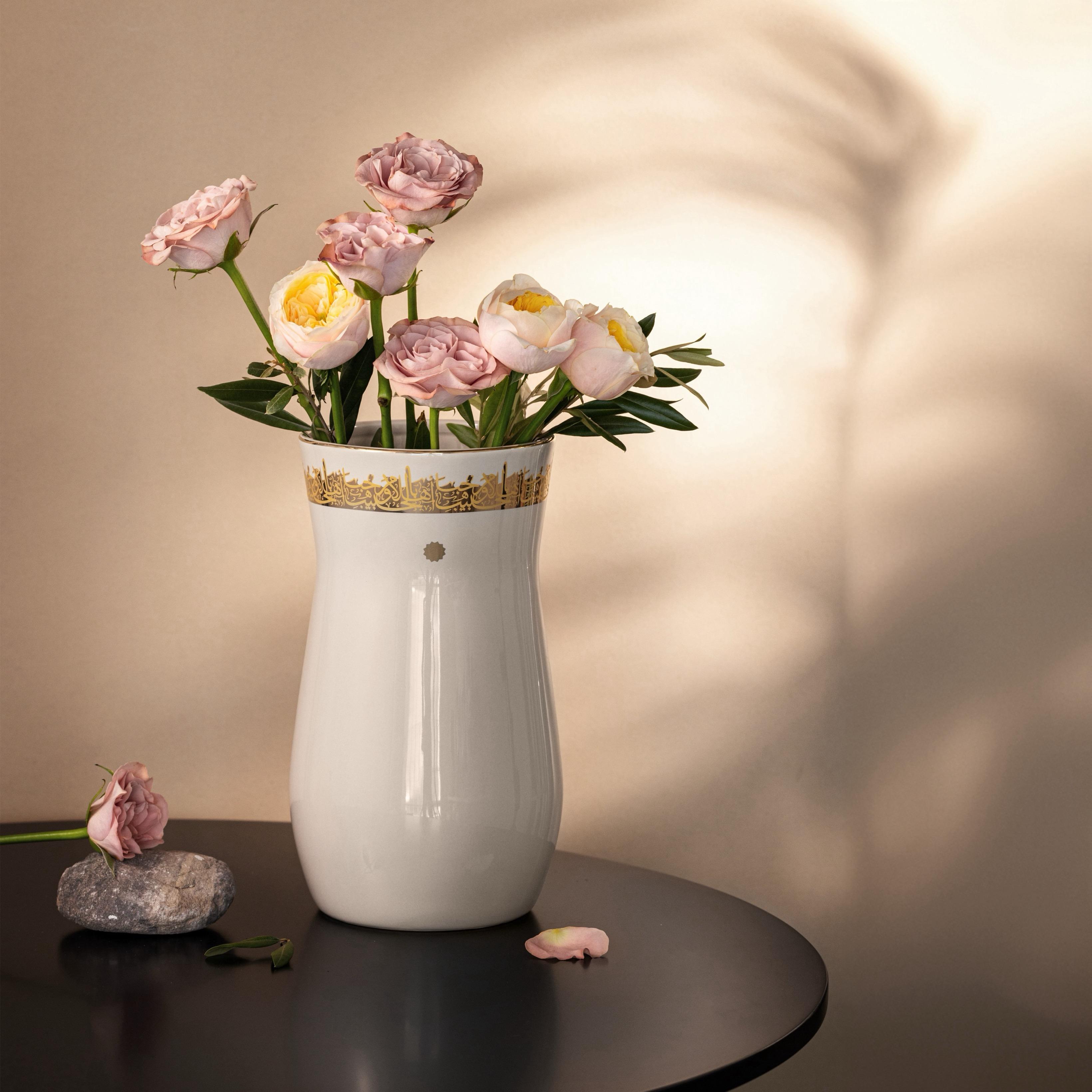 Decorative Porcelain Vase - 26 cms-household-decor-vasesandbowls-image-1