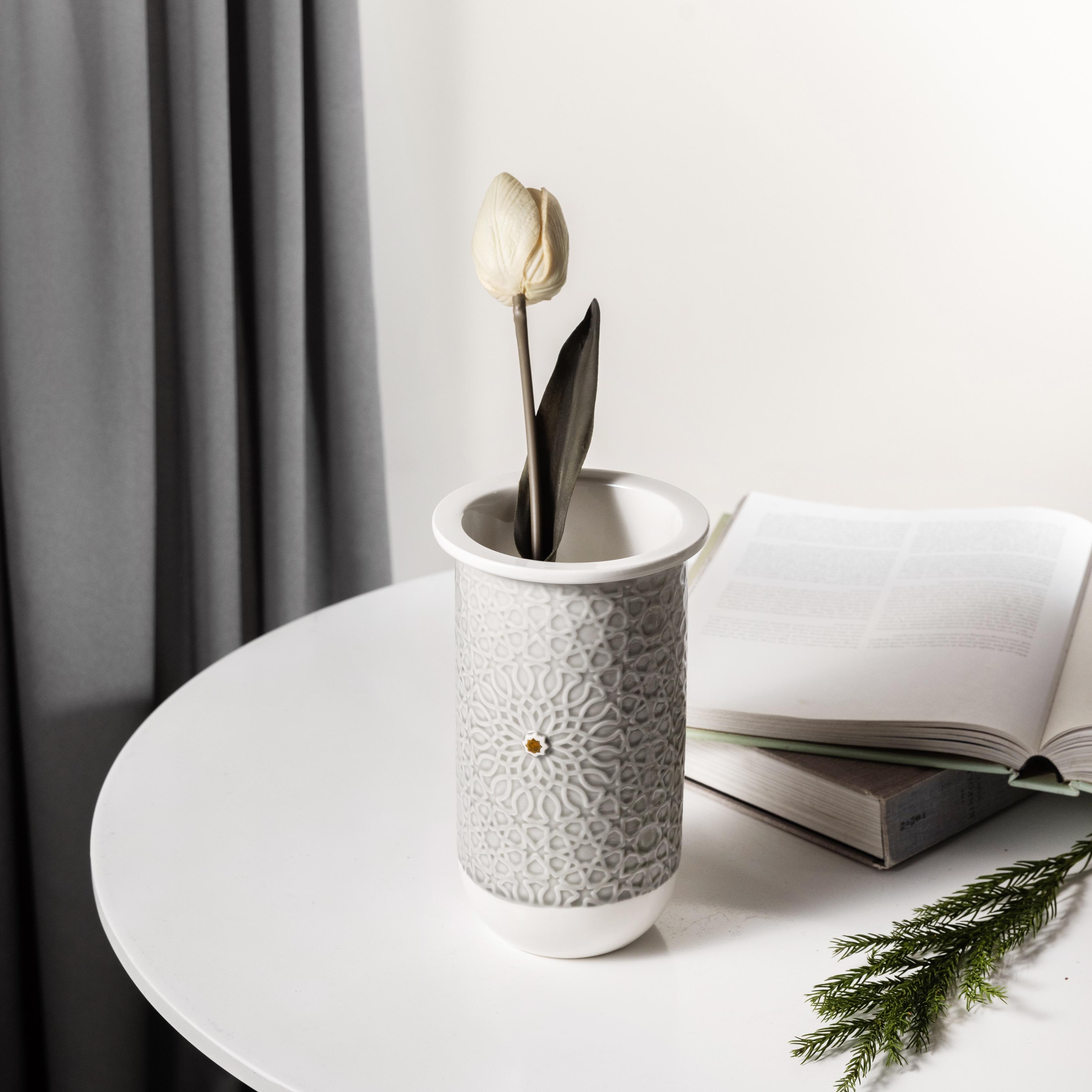 Textured Porcelain Flower Vase-household-decor-vasesandbowls-image-1