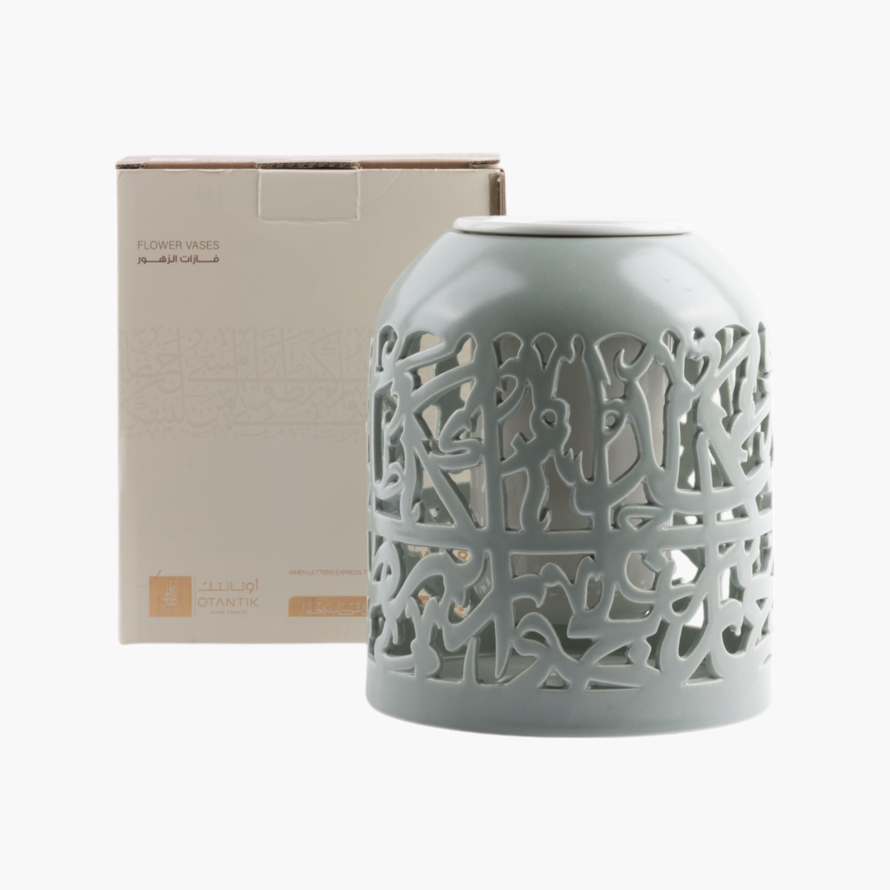 Cutout Detail Porcelain Vase-household-decor-vasesandbowls-image-2