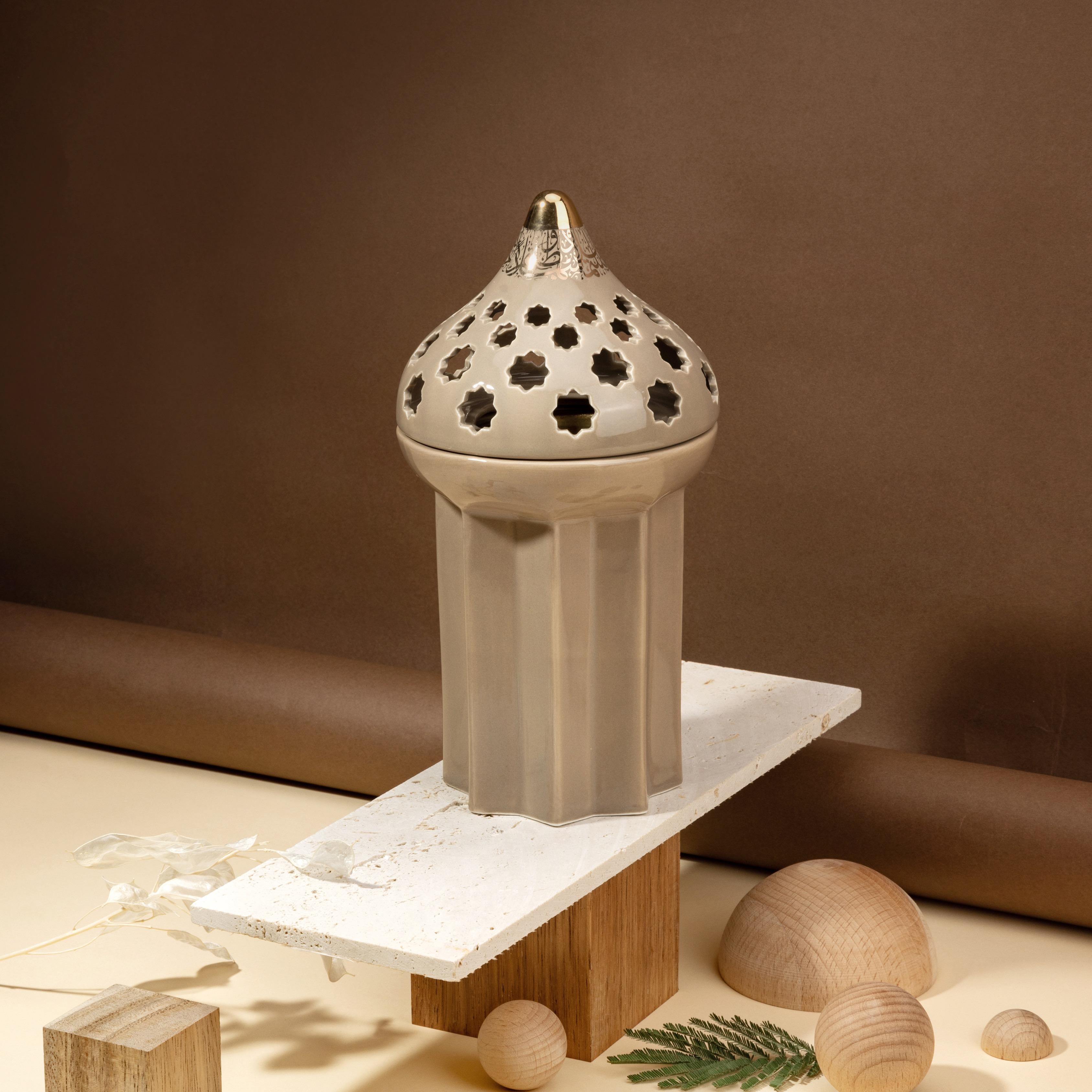 Cutout Detail Incense Burner with Lid-household-homefragrance-burners-image-1