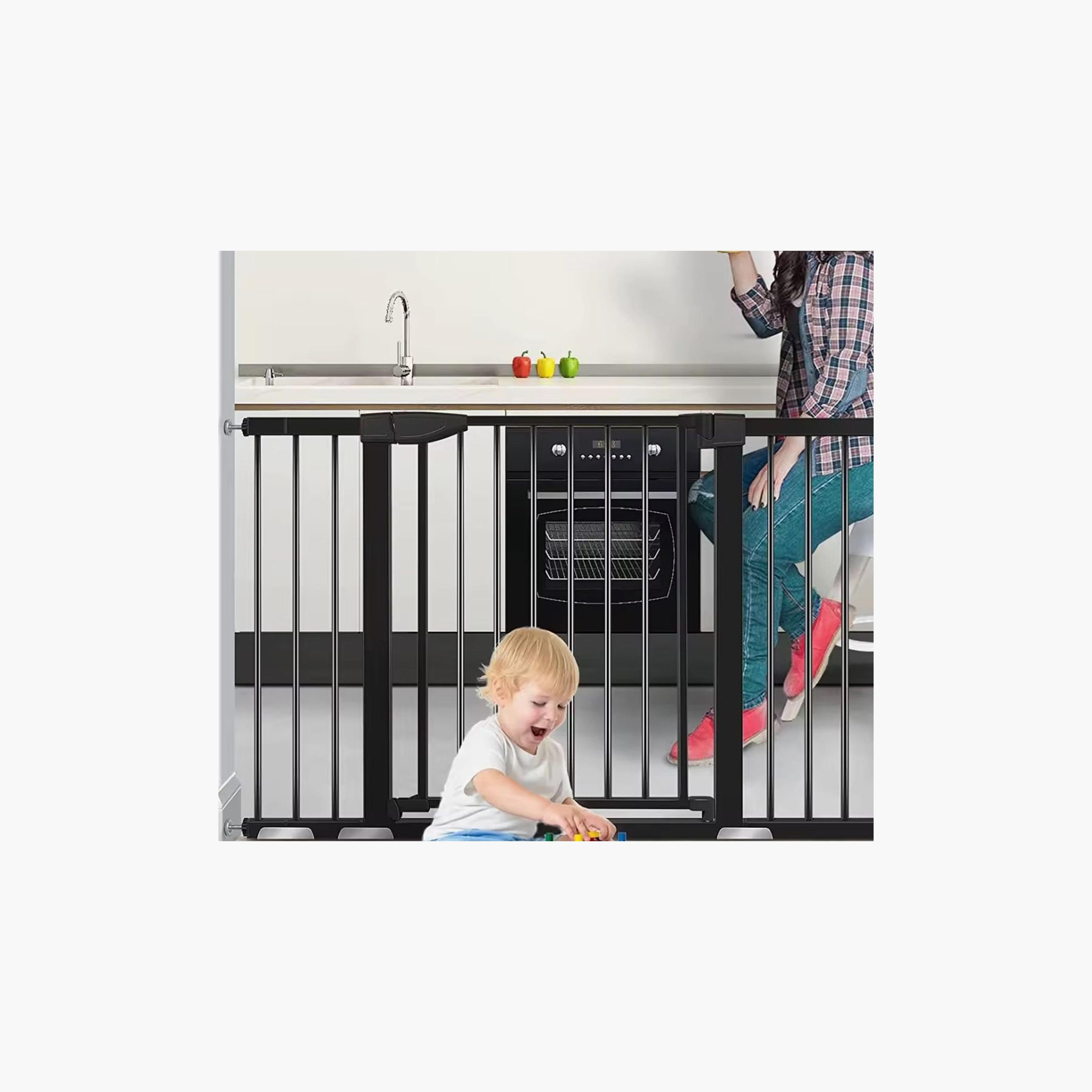 بوابة أمان للأطفال جارديان من ميني باندا - عمر 0 أشهر فما فوق-baby-healthandsafety-babyproofing-image-5