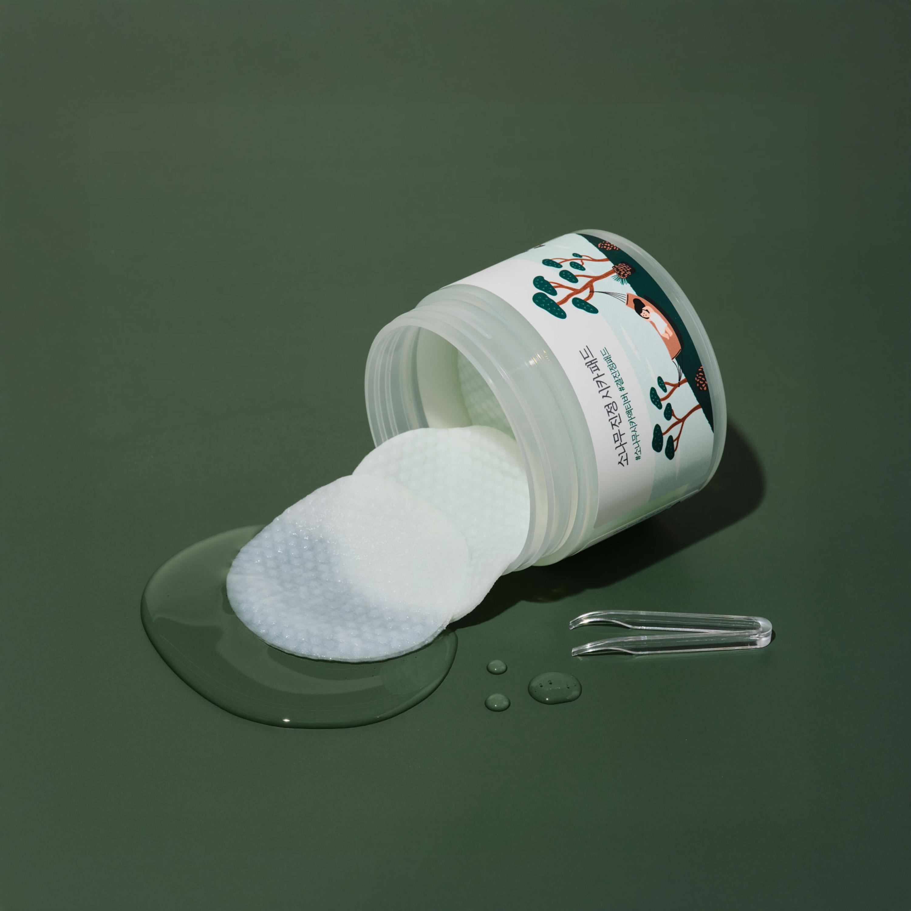 Roundlab Lab Pine Calming Cica Pad - 50 Pieces-beautyandpersonalcare-skin-cleansers-tonerandmists-image-3