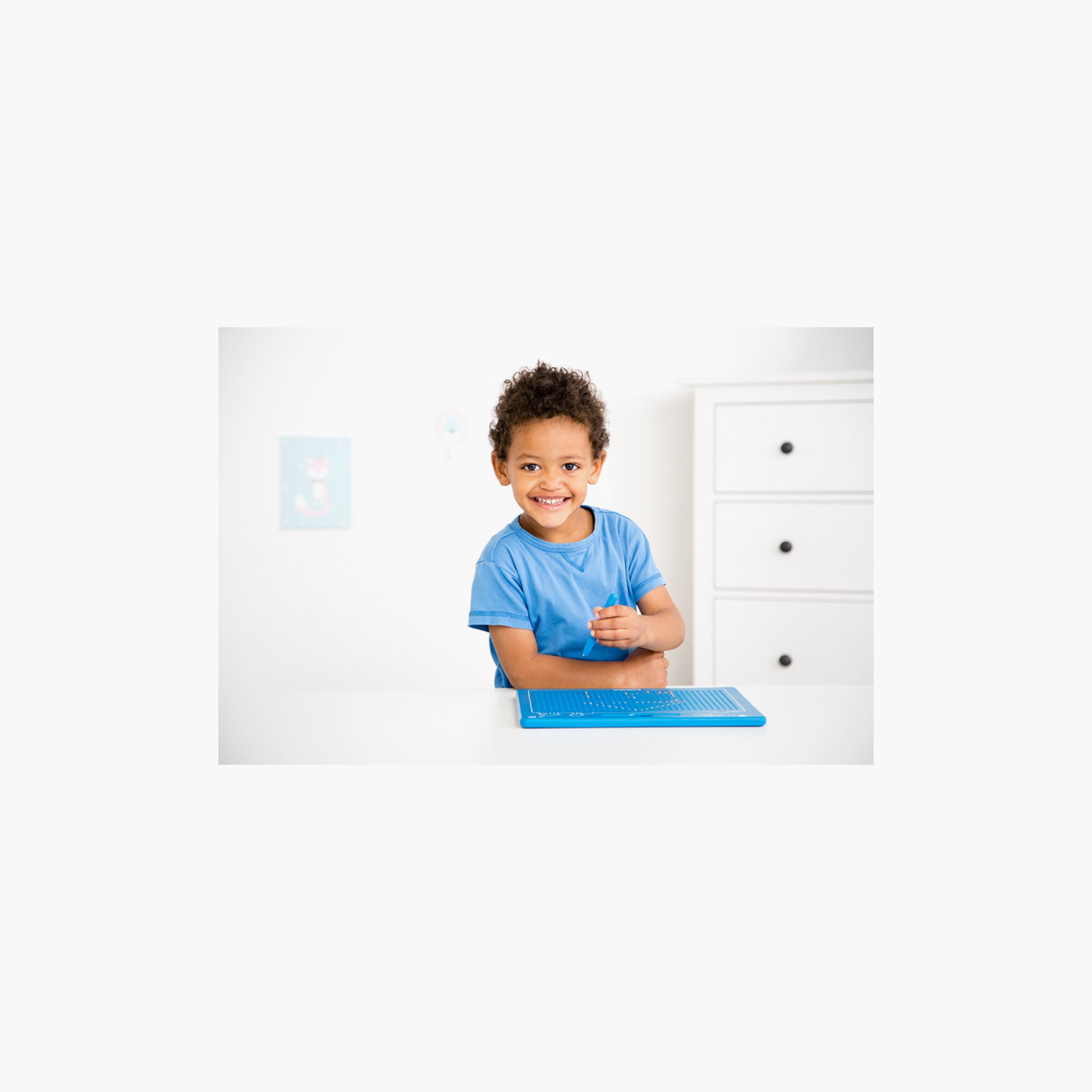 Beleduc - The Magical Magnetic Drawing Board Game - Red-toys-buildingblocks-magnetictoys-image-3
