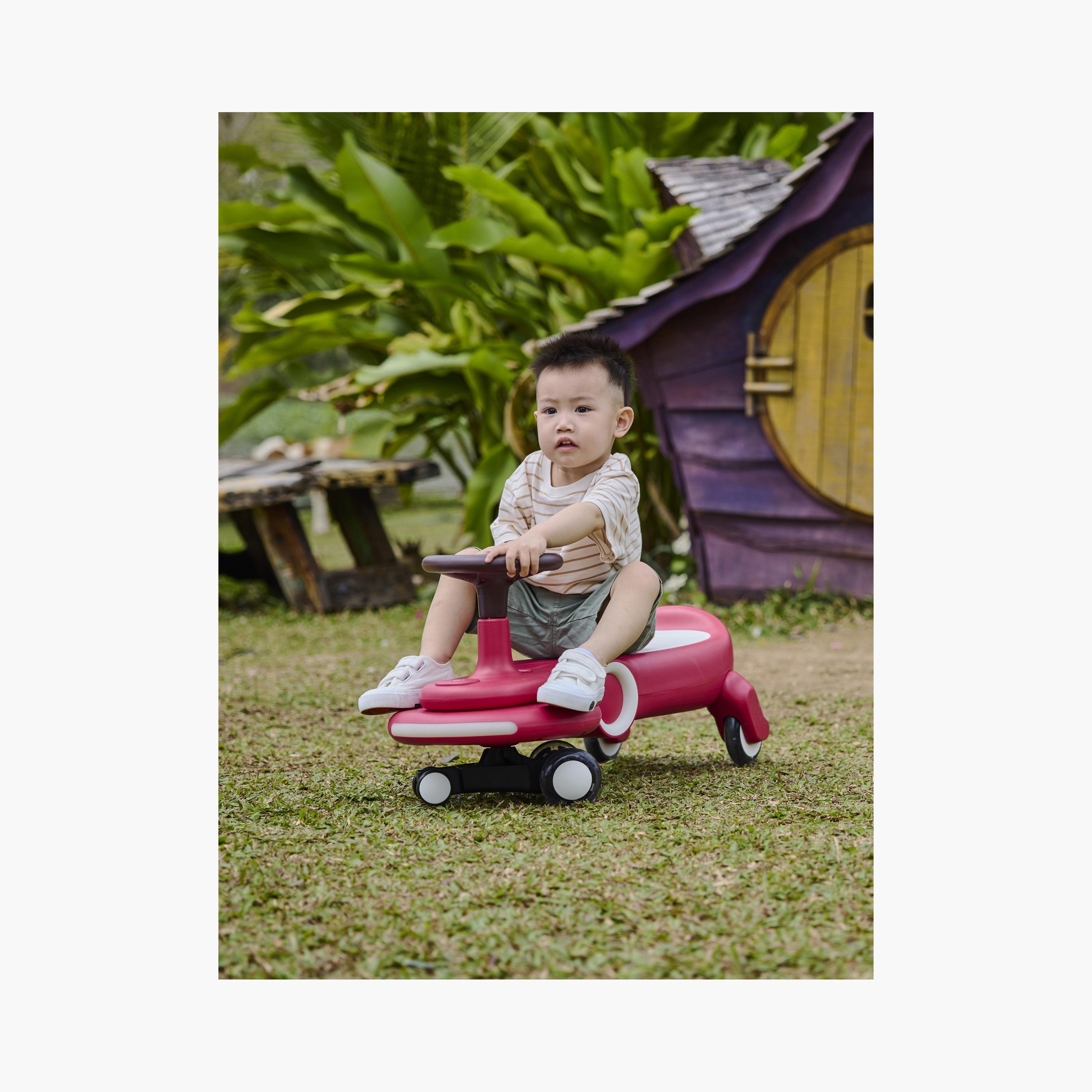 Hape Wiggle & Giggle Car-toys-outdoor-bikesandrideons-manualrideons-image-3