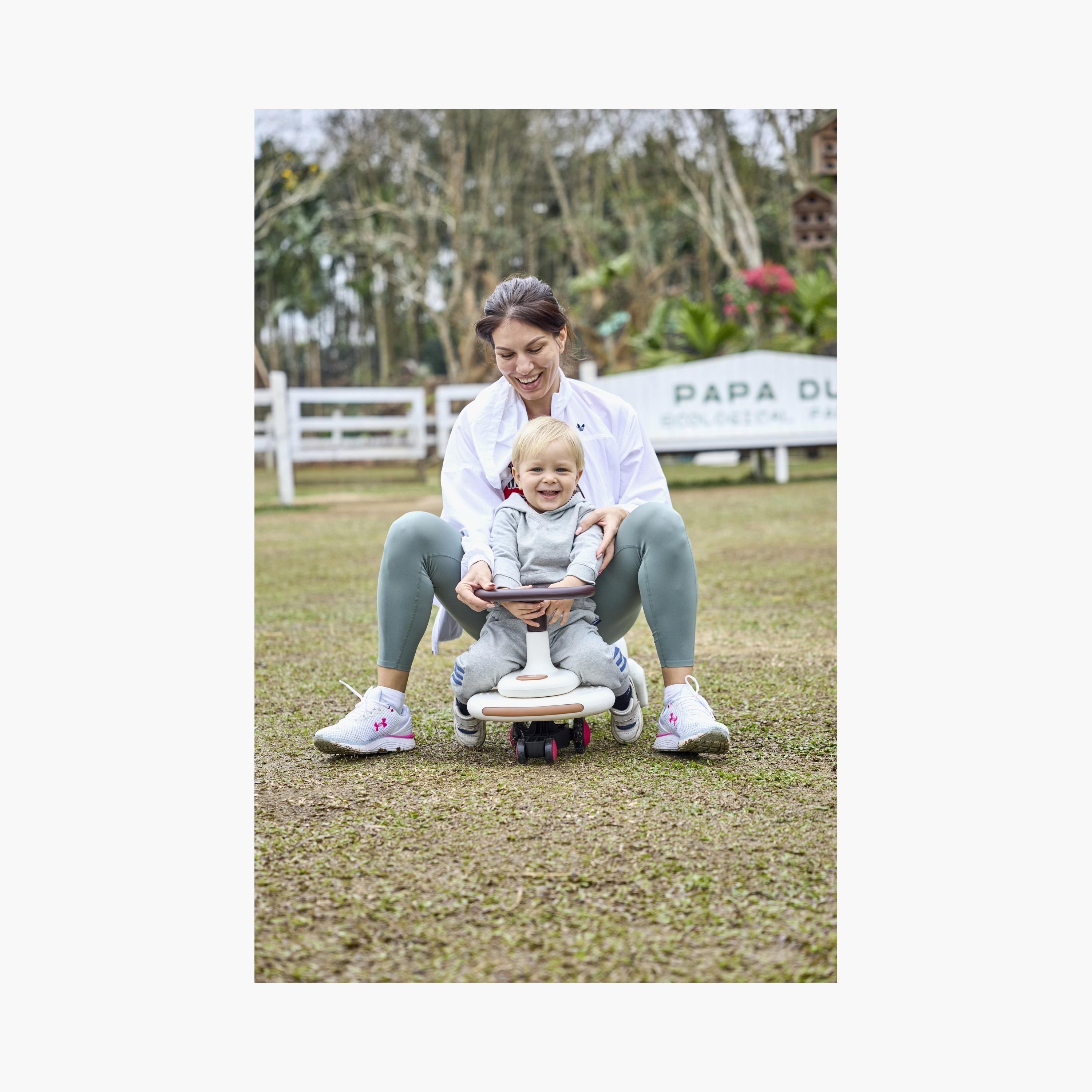 Hape Wiggle & Giggle Car-toys-outdoor-bikesandrideons-manualrideons-image-8