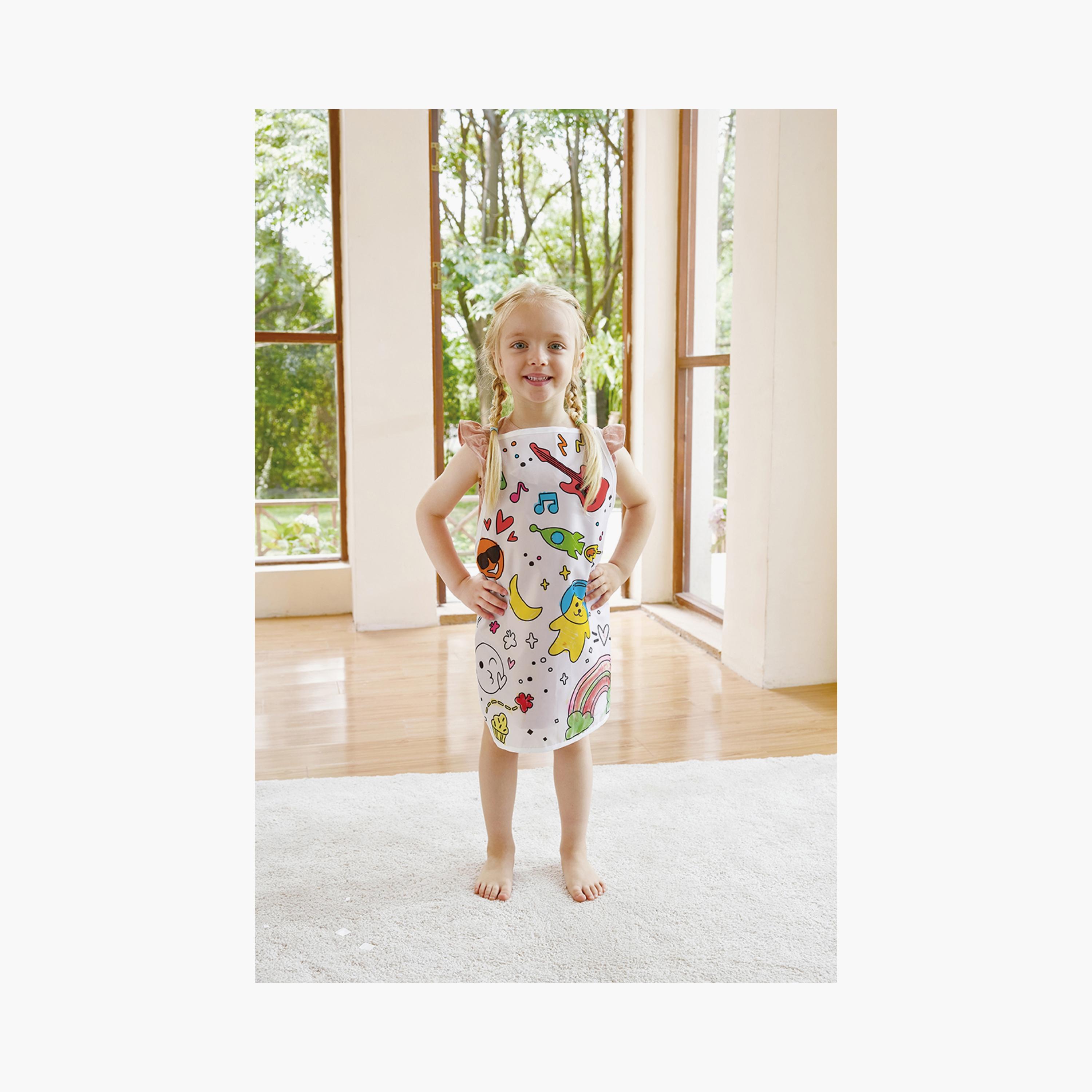 Hape 7-Piece Colour Me Arts & Crafts Waterproof Coloring Apron-school-artsandcrafts-image-5