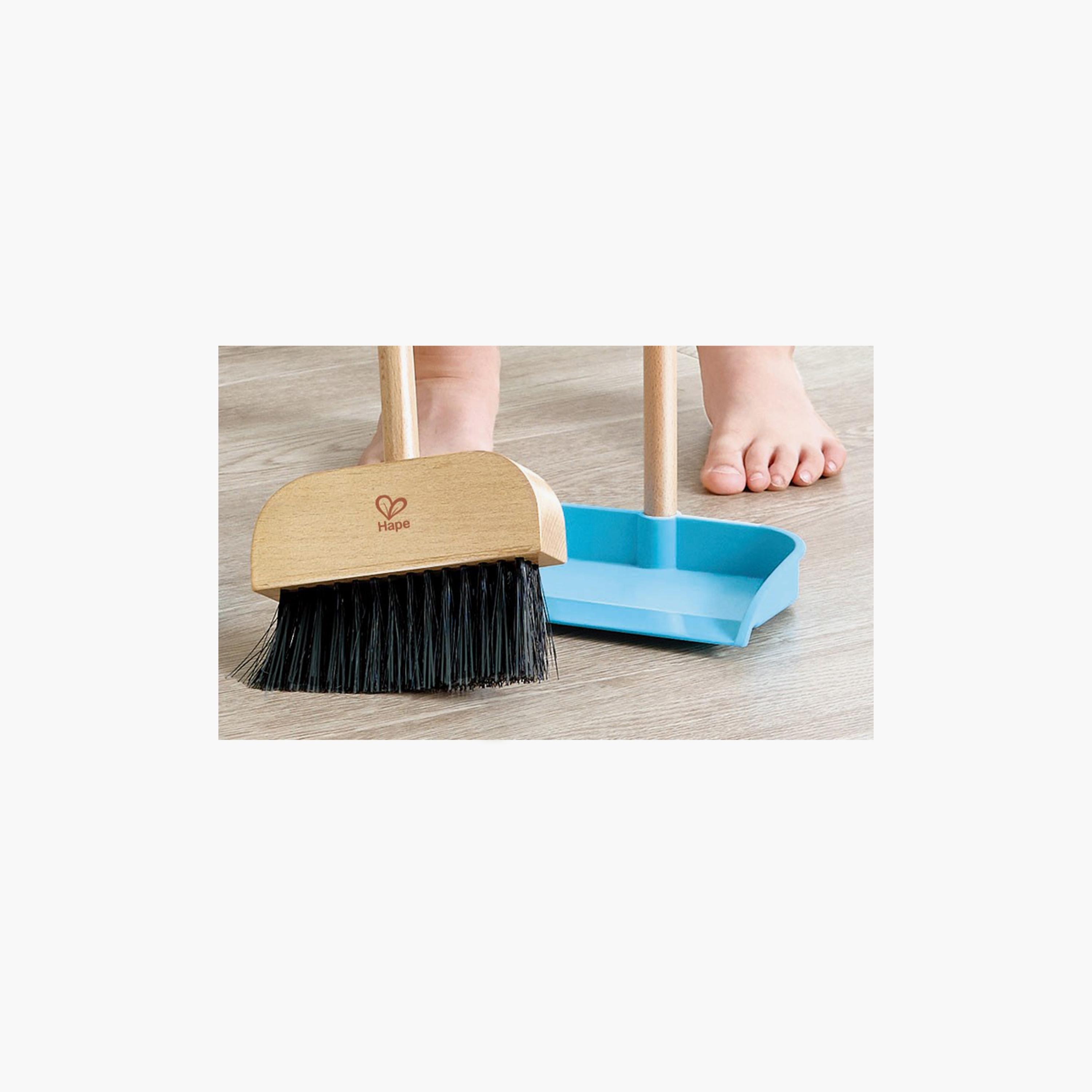 Hape 6-Piece Clean Up Broom Set Cleaning Playset-toys-roleplay-householdsets-image-12