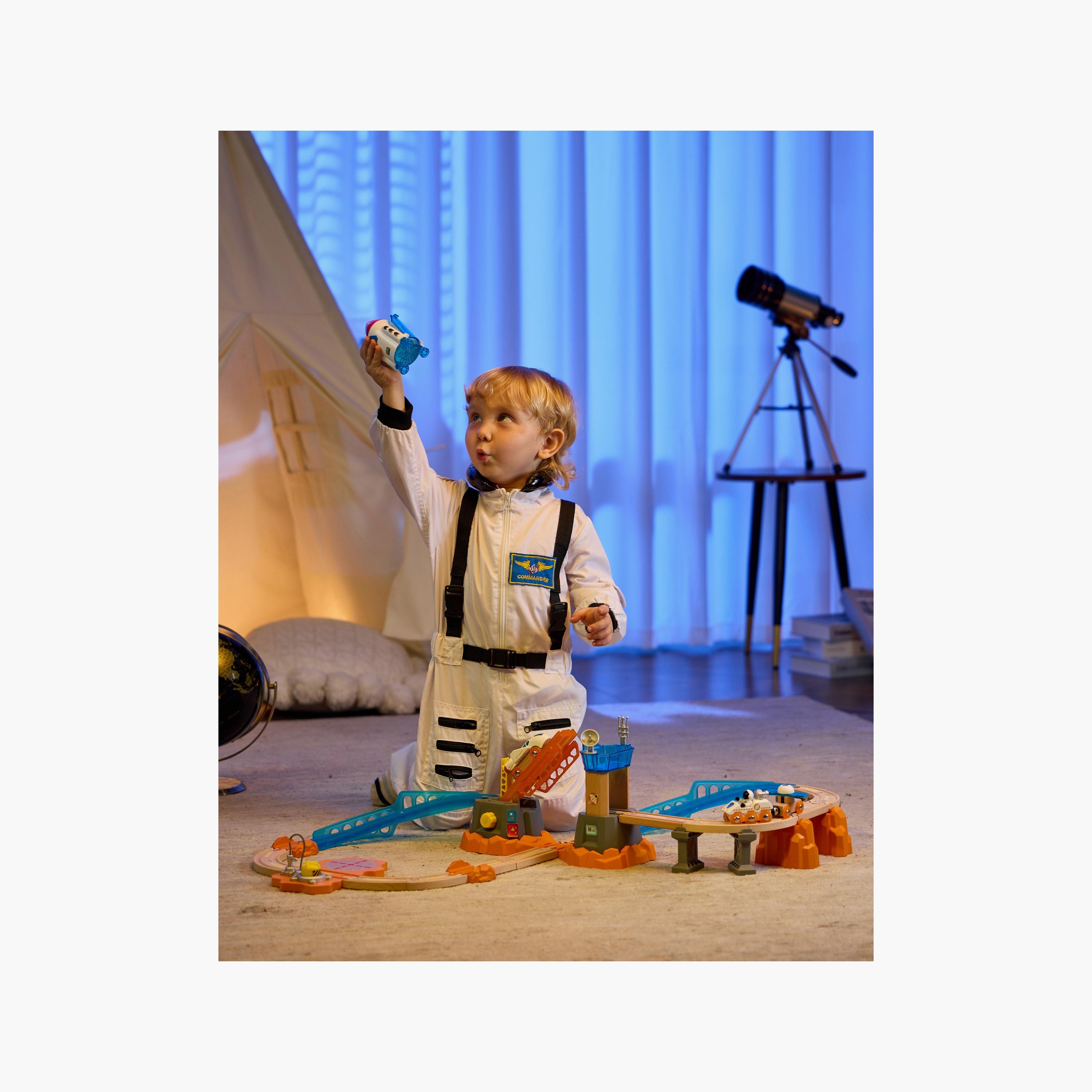 Hape 34-Piece Mars Mission Launch Glow in the Dark Railway Trainset-toys-buildingblocks-constructionsets-image-6