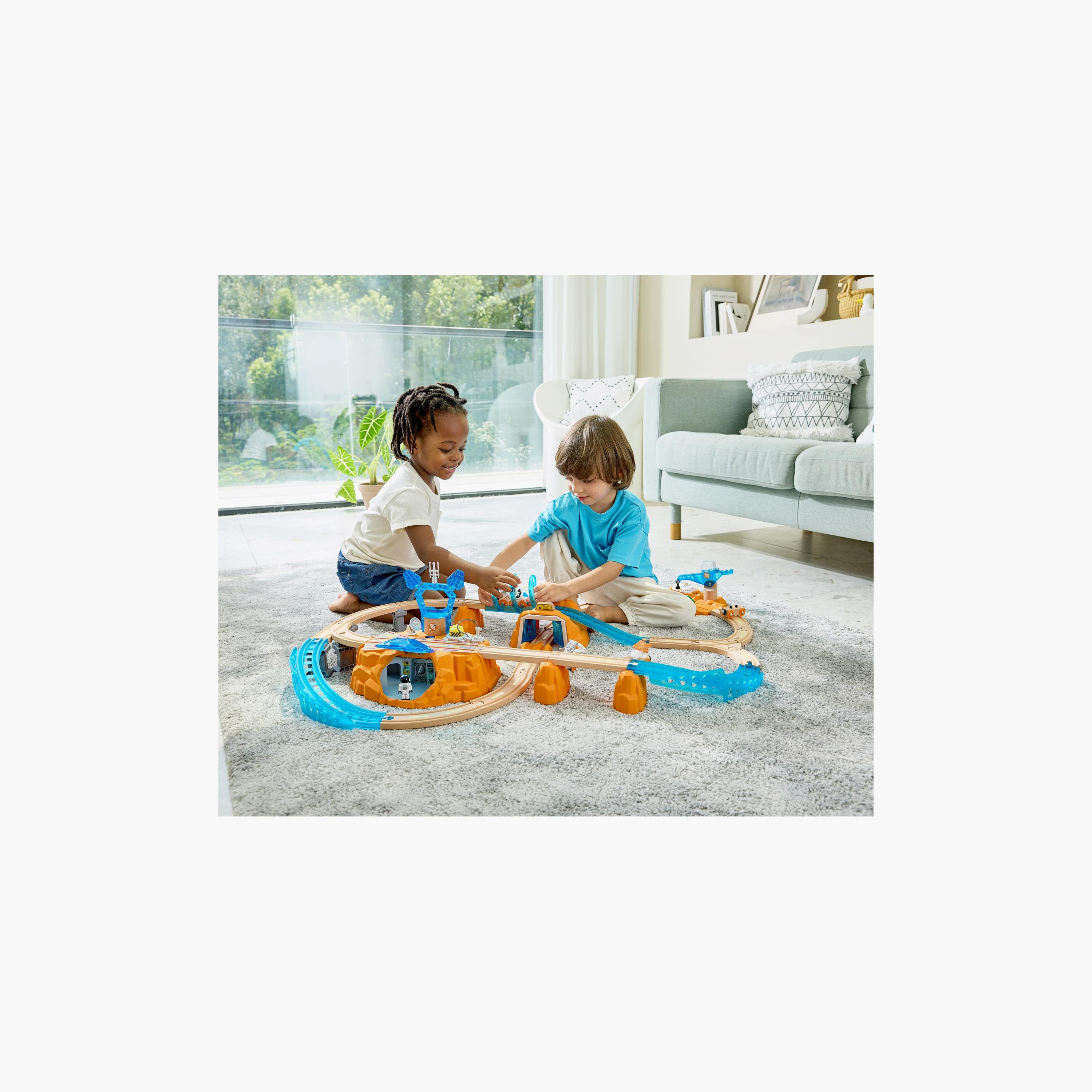 Hape 48-Piece Mars Exploration Glow in the Dark Railway Trainset-toys-buildingblocks-constructionsets-image-12