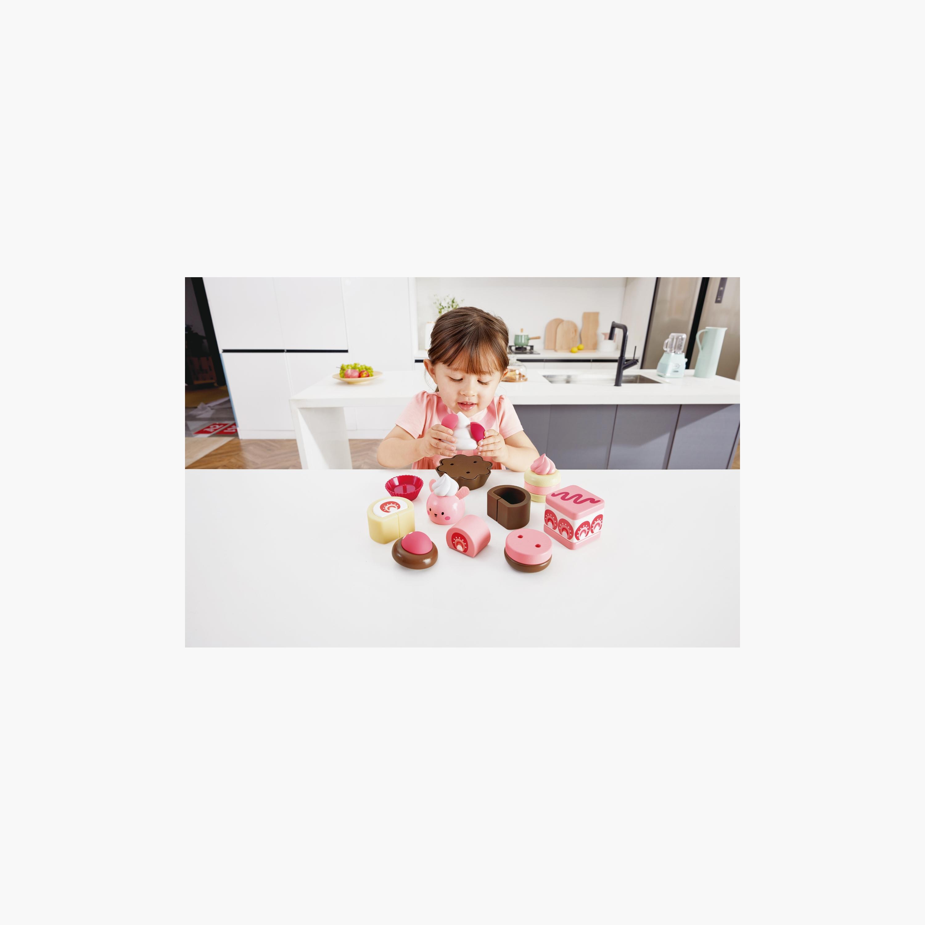 Hape Strawberry Dessert Set Food Playset-toys-roleplay-playfoods-image-11