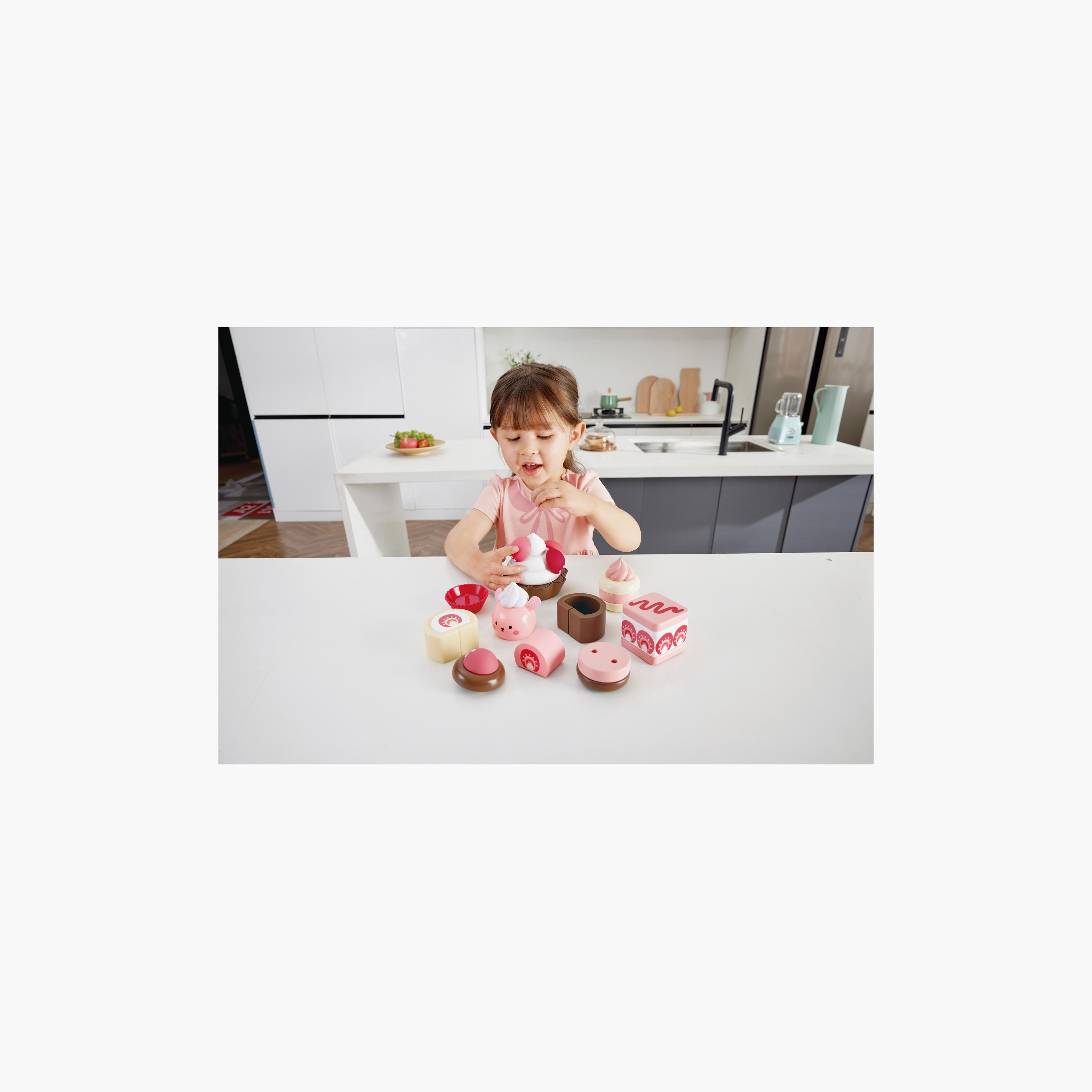 Hape Strawberry Dessert Set Food Playset-toys-roleplay-playfoods-image-2