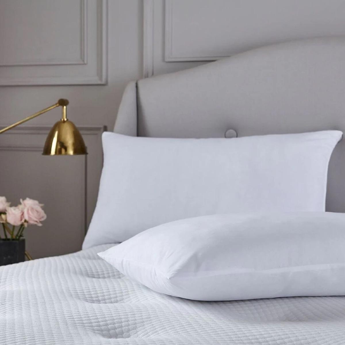 Silentnight 2-Piece Hollow Fibre Pillow Set - 48x74 cm