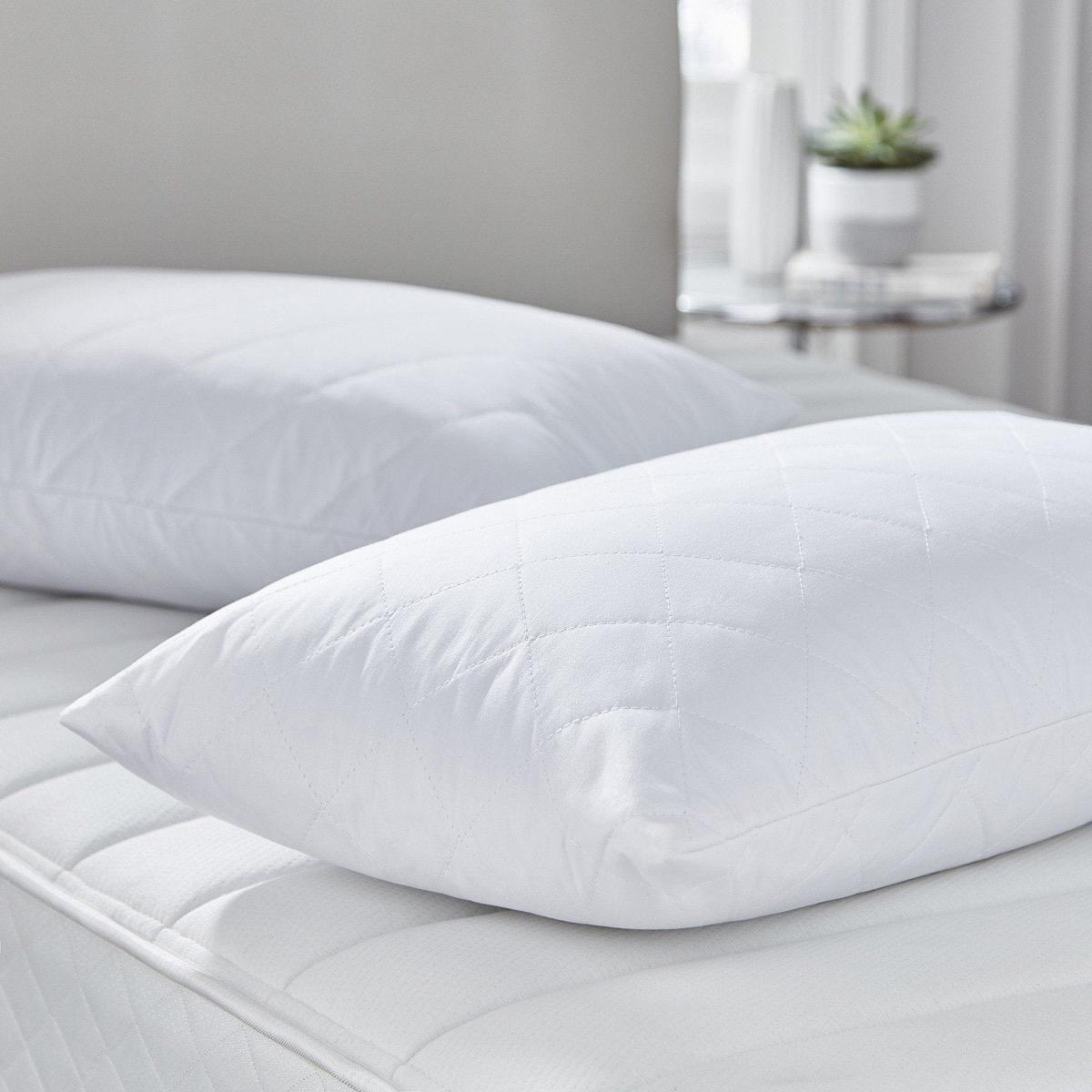 Silentnight Pillow Protector - 75x50 cm