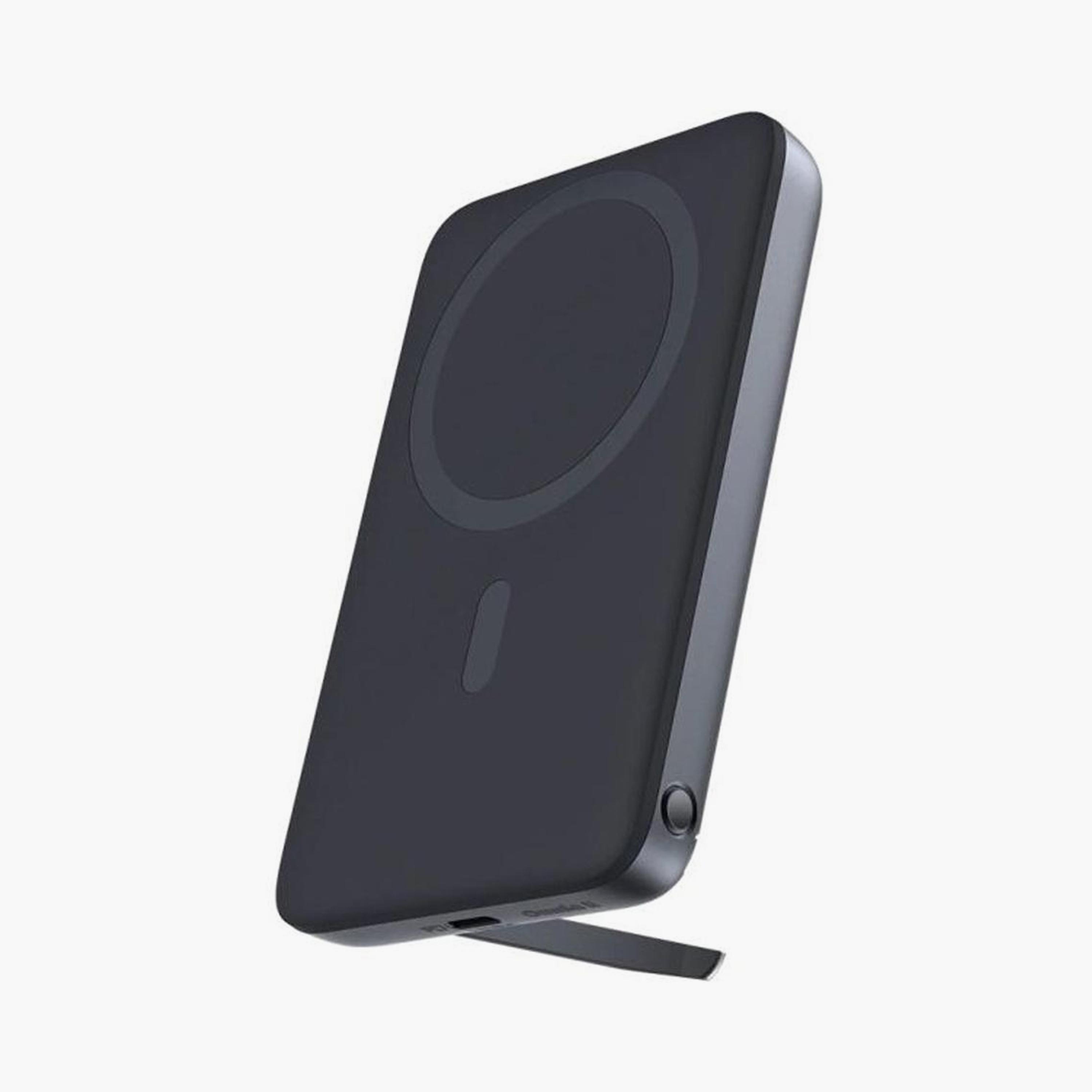 باور بانك لاسلكي من أوكي، 6700 مللي أمبير ساعة، رمادي | PB-MS01-electronics-accessories-mobileaccesories-image-1