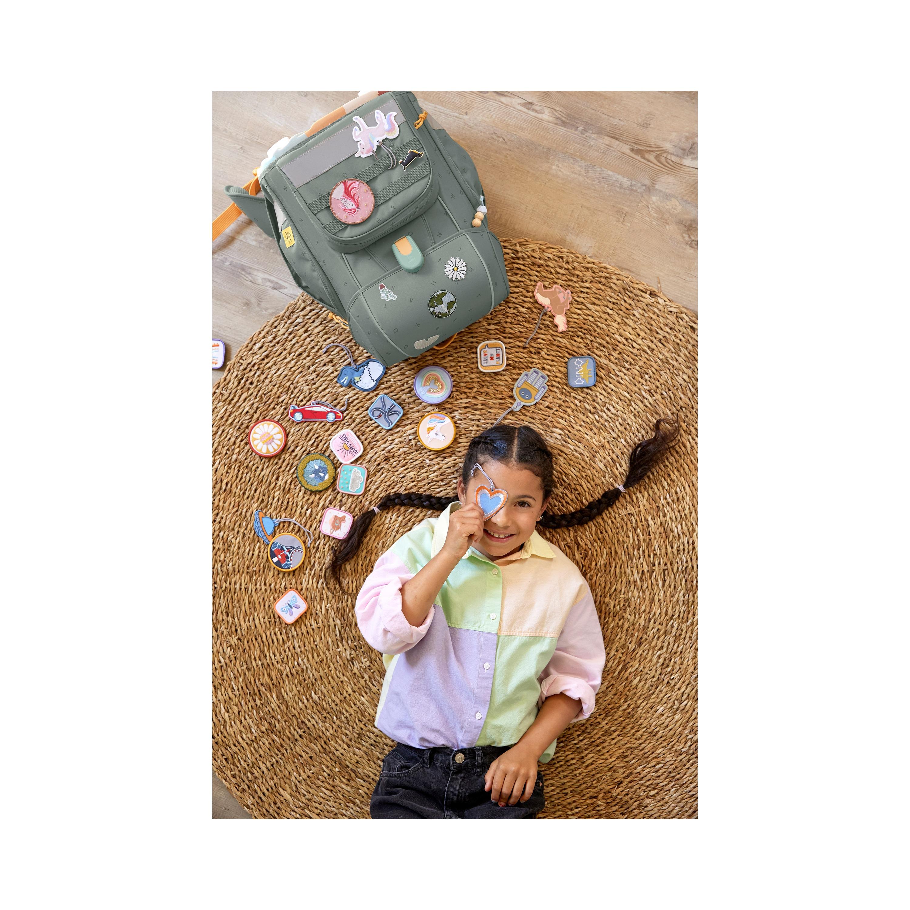 LASSIG BOXY Letters Printed Unique School Bag Set - Green - 21 Litre-school-bagsandbackpacks-sets-image-8