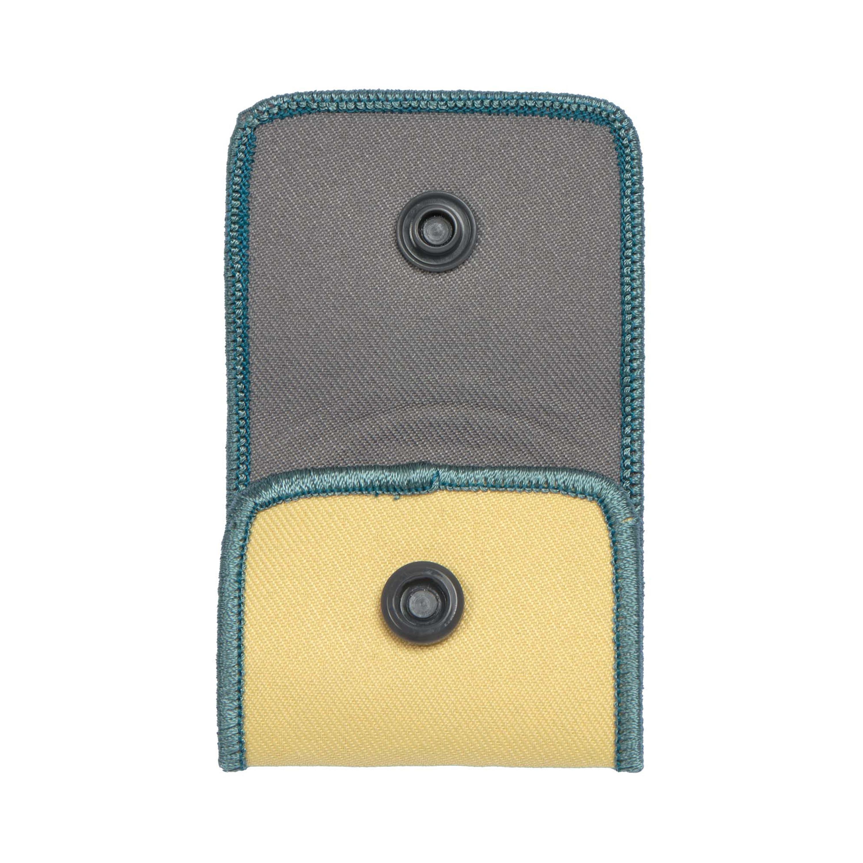 LASSIG BOLD Pendant with 2-Piece Match Patches - Paradise-girls-accessories-keyringsandbagcharms-image-4