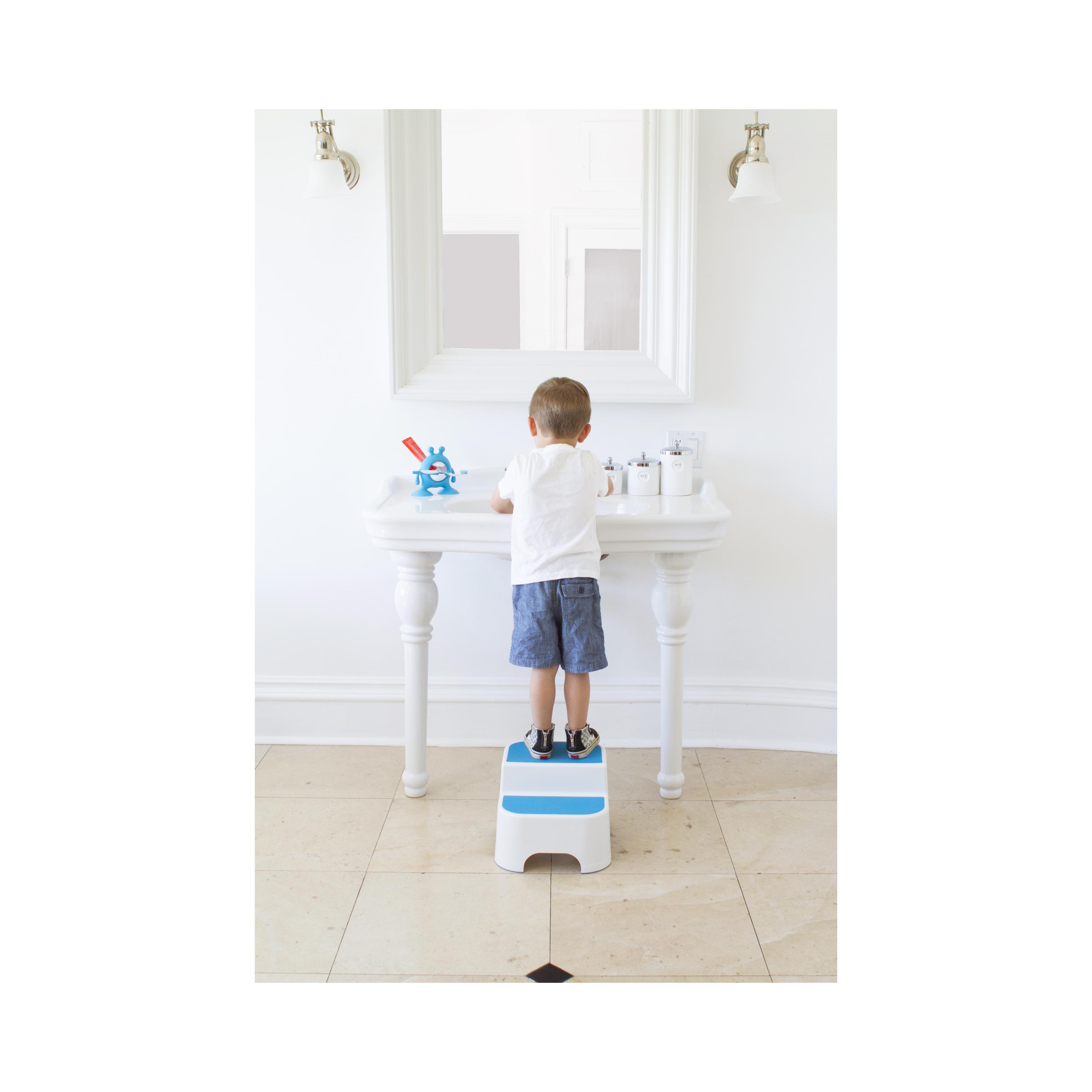 Prince Lionheart UPPY2 Non-Slip Top Toilet Training Seat-baby-diapering-pottytraining-image-8