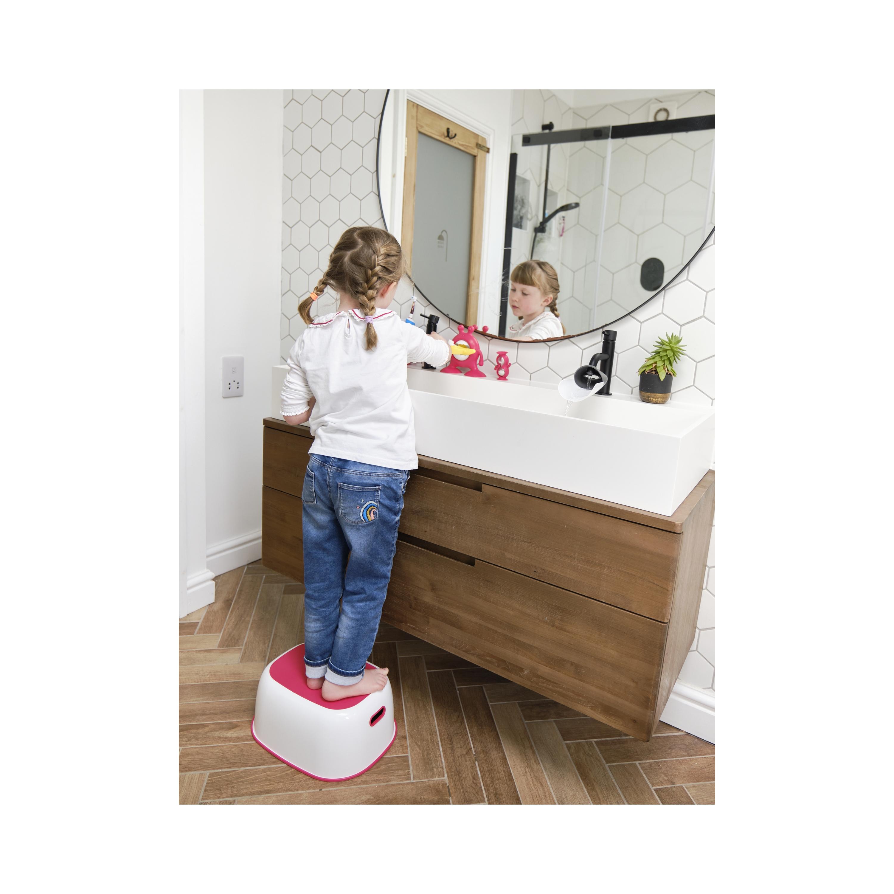Prince Lionheart StepSTOO Non-Slip Toilet Training Seat-baby-diapering-pottytraining-image-6