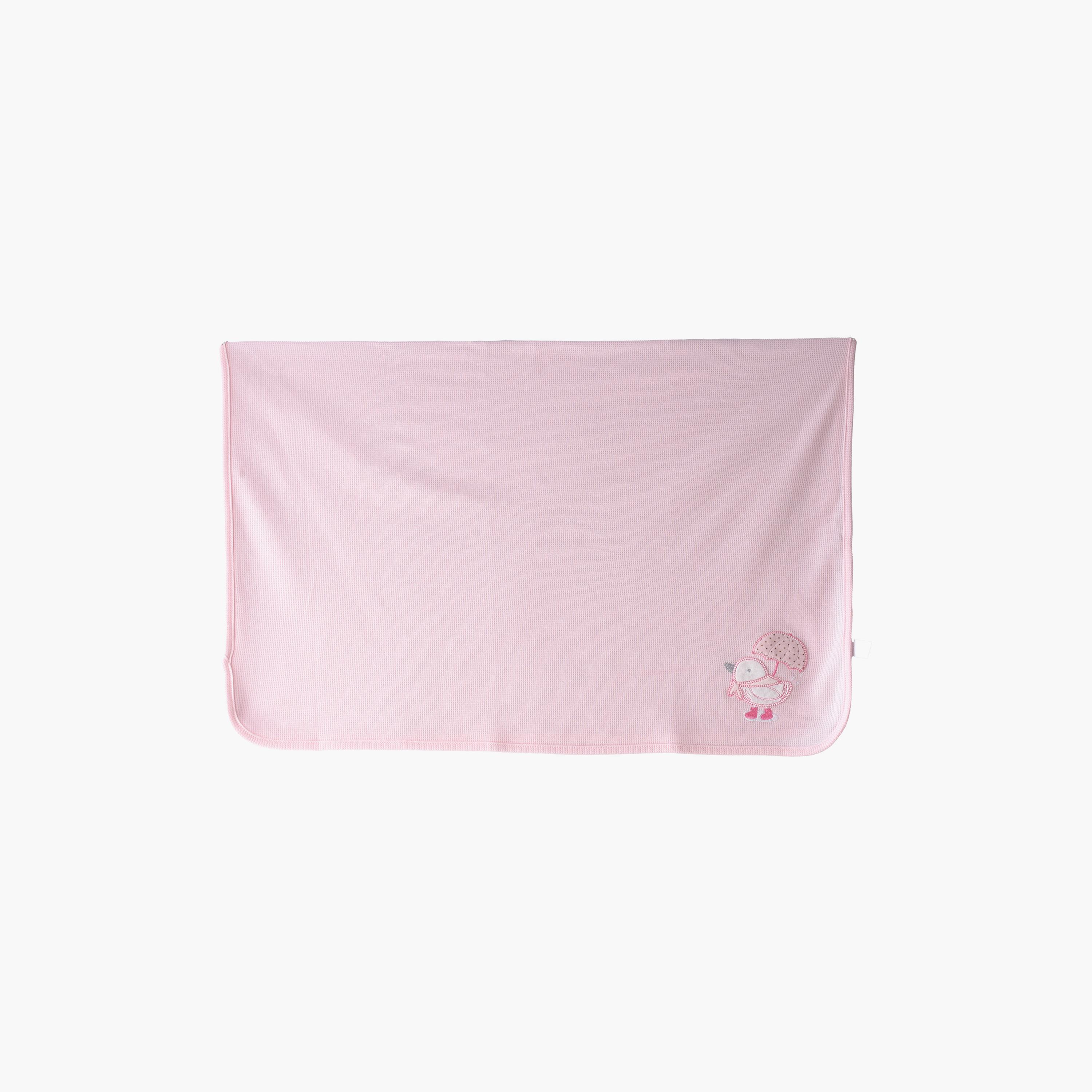 بطانية سادة قطن 100% ناعمة ومريحة من يونيكيدز-baby-nursery-blanketsandswaddles-blanketsandquilts-image-2