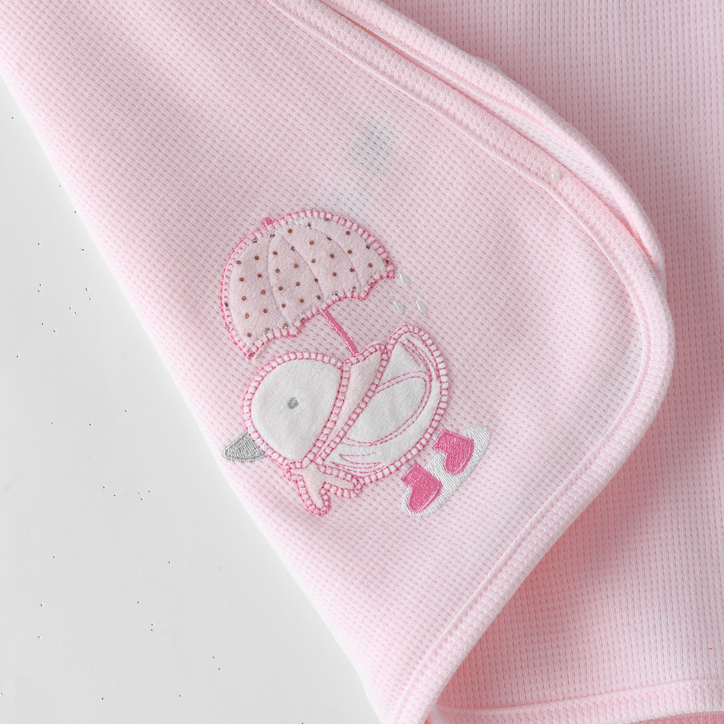 بطانية سادة قطن 100% ناعمة ومريحة من يونيكيدز-baby-nursery-blanketsandswaddles-blanketsandquilts-image-3