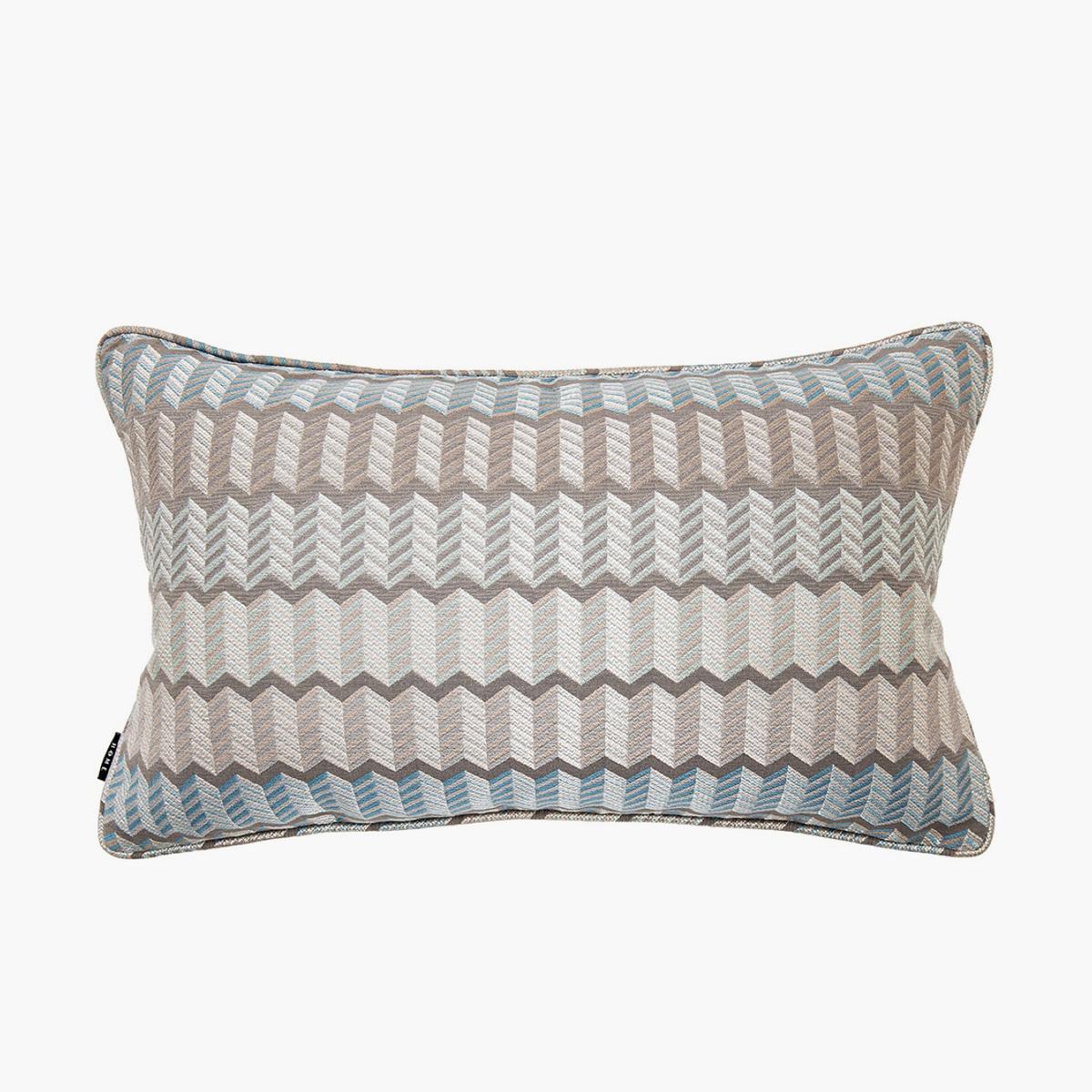 Cecilia Canova II Filled Cushion - 30x50 cm