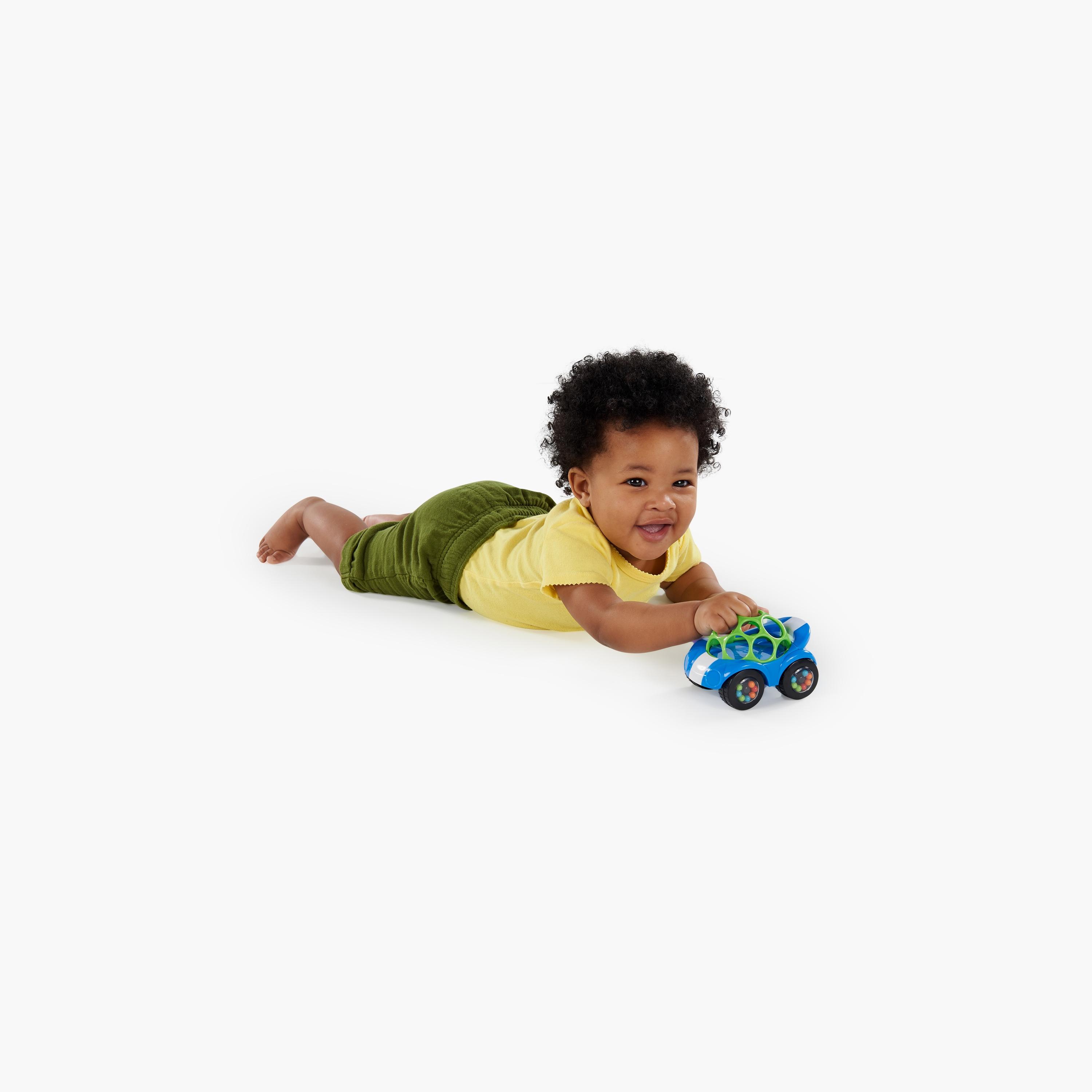 سيارة رياضية سهلة الإمساك أو بول خالية من مادة BPA من برايت ستارتس - من عمر 3 أشهر فما فوق-toys-babyandtoddlertoys-rattlesandteethers-image-4