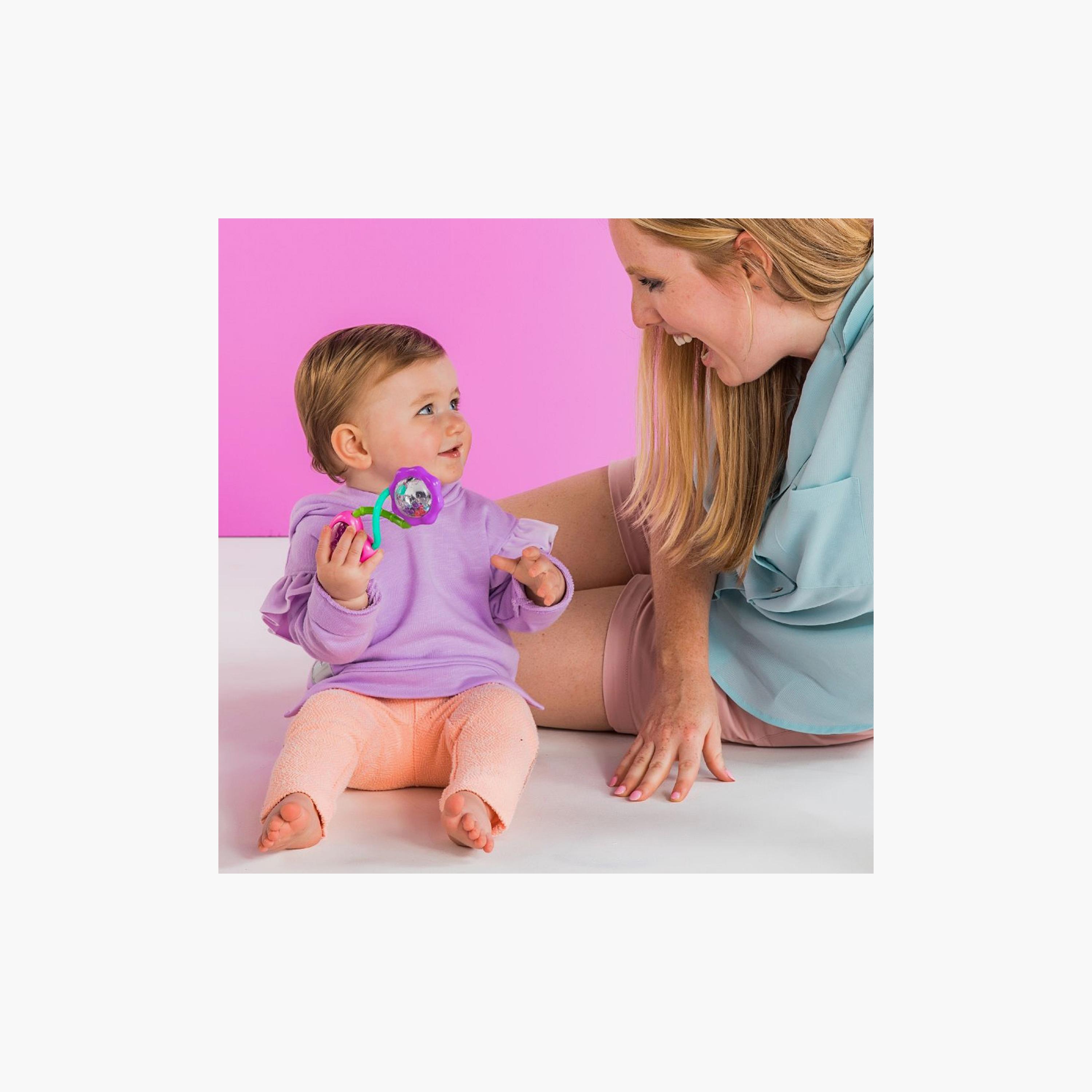 لعبة باربل خشخيشة وهزازة من برايت ستارتس - وردي - 3 أشهر فما فوق-toys-babyandtoddlertoys-rattlesandteethers-image-4