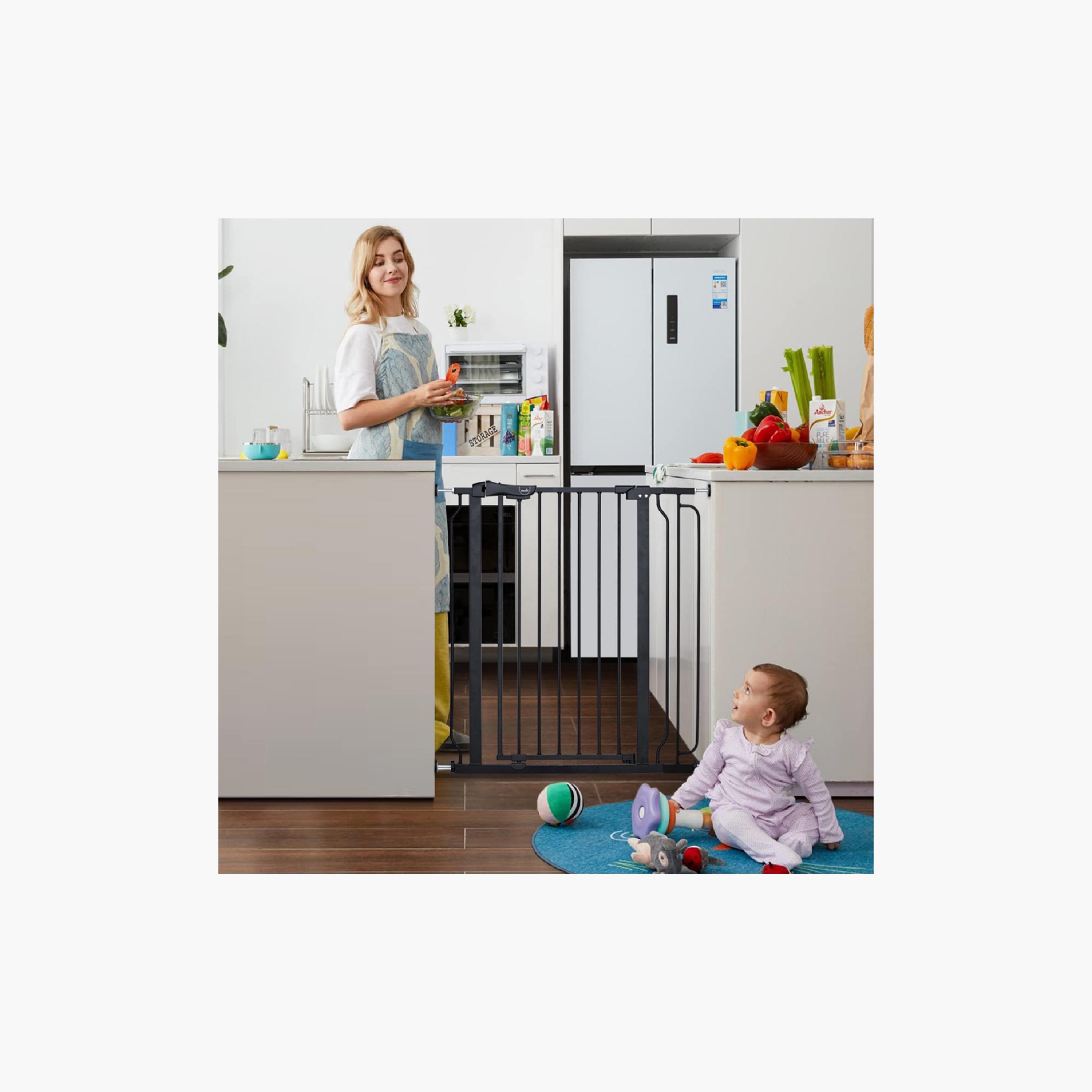 Moon Secura Baby Safety Gate Auto Lock Barrier with 10 cm Extension - 76-80 cm - Black-baby-healthandsafety-babyproofing-image-4