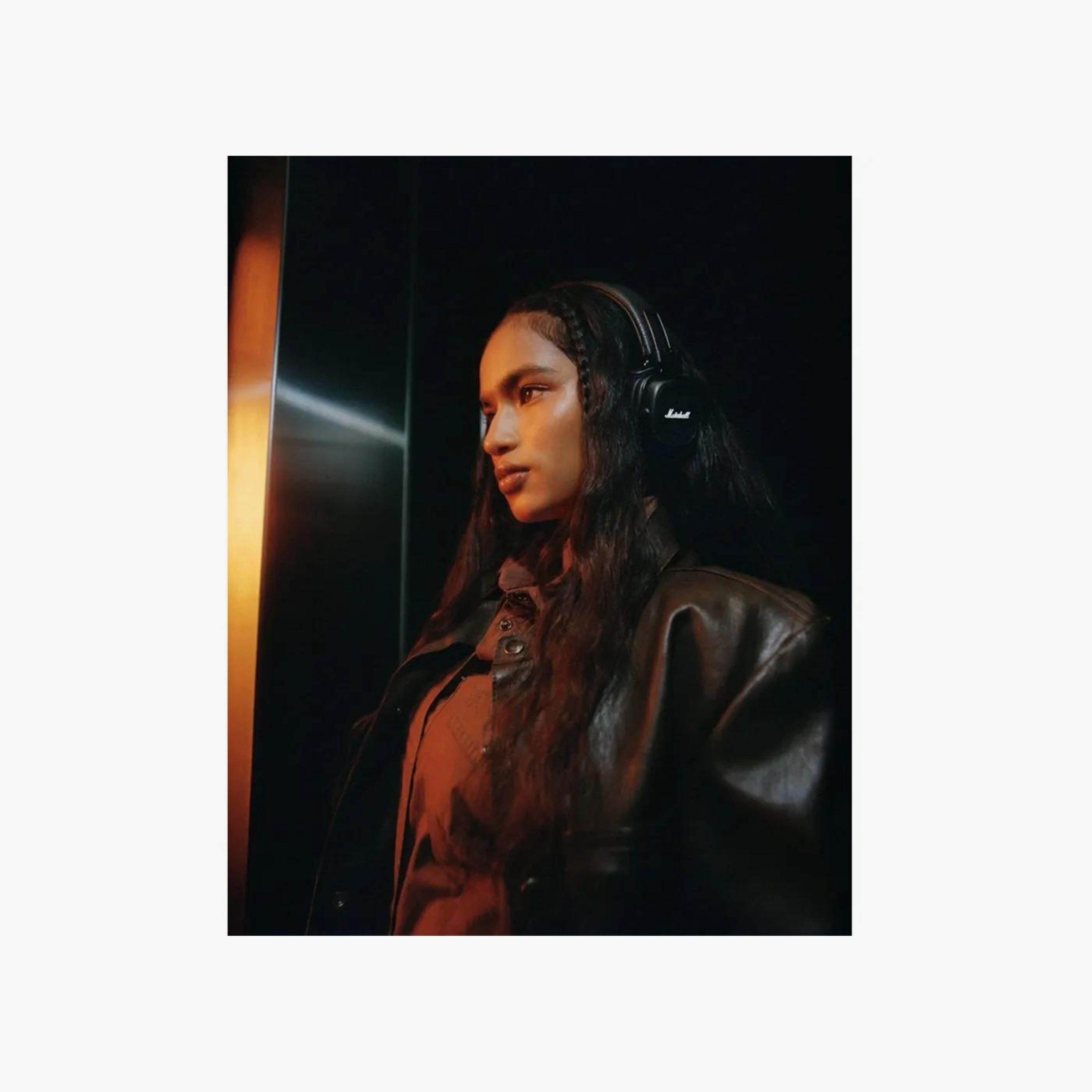 Marshall Major V Wireless On Ear Headset Brown | MAJOR V BROWN-electronics-headphonesandearphones-image-6