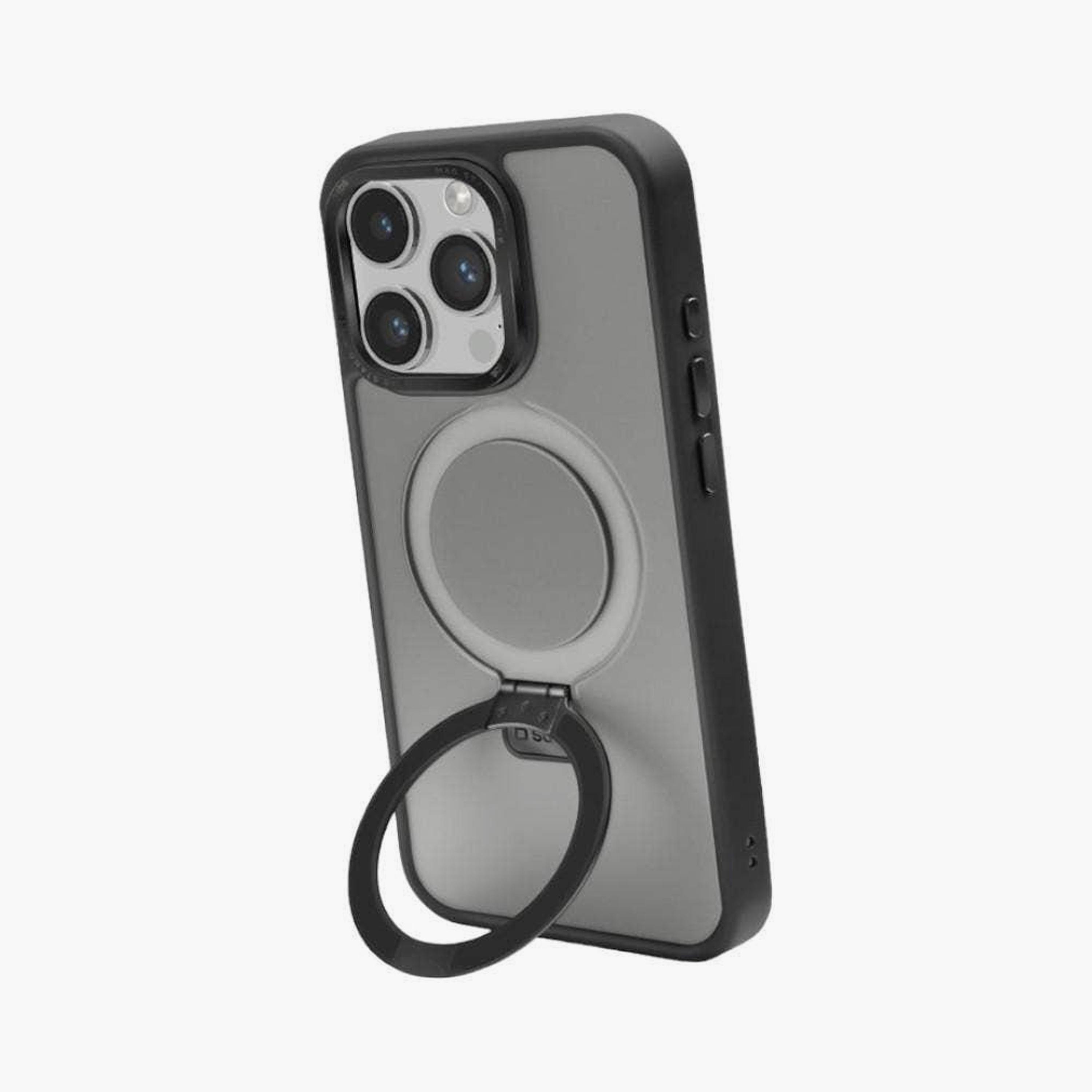 جراب وحامل ماج سيف إس بي إس لهاتف آيفون 15 برو أسود | TEMAGCOVSTIP1561PK-electronics-accessories-mobileaccesories-image-1