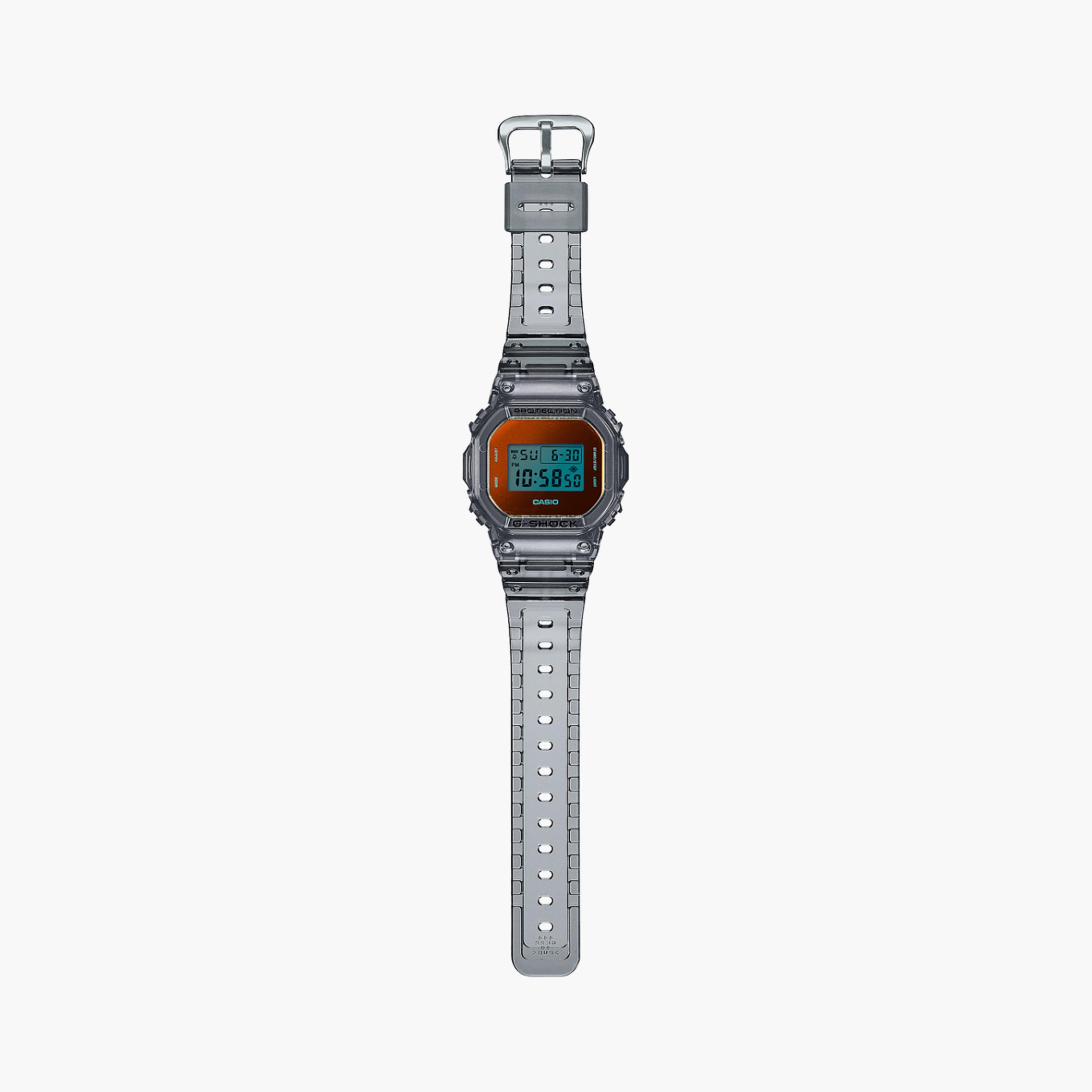 كاسيو جي-شوك ساعة رجالية 43 مم رمادية رقمية بسوار سيليكون | DW-5600TLS-8DR-men-watchesandjewellery-watches-image-3