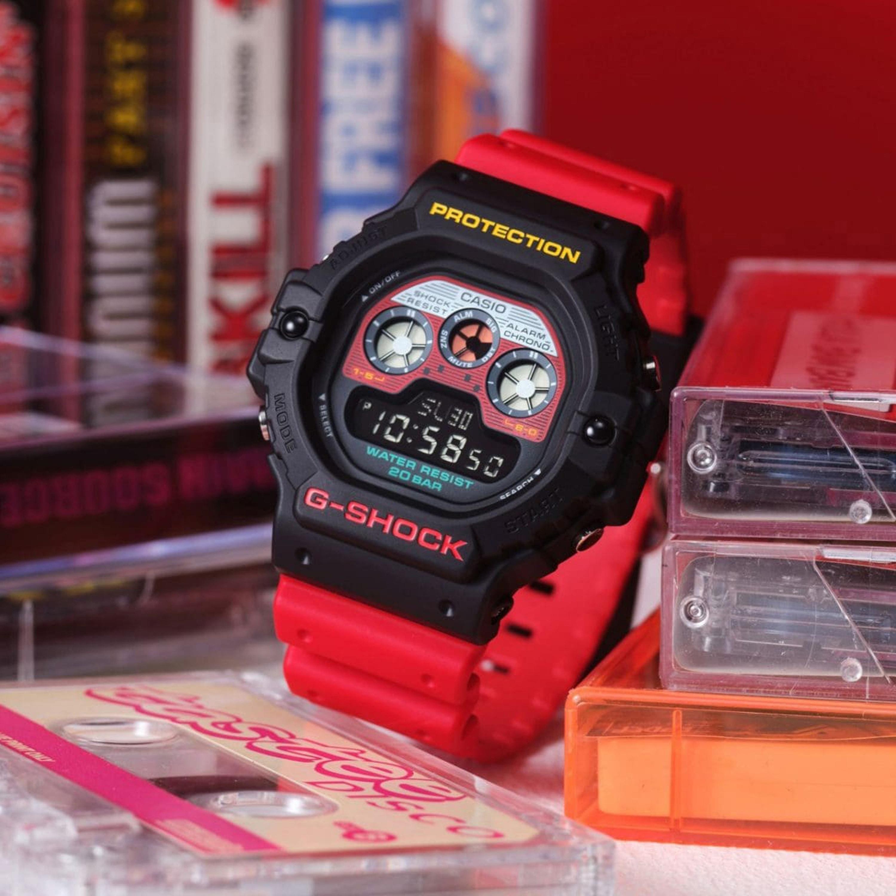 كاسيو جي-شوك ساعة رجالية 47 مم حمراء رقمية بسوار سيليكون | DW-5900MT-1A4DR-men-watchesandjewellery-watches-image-3