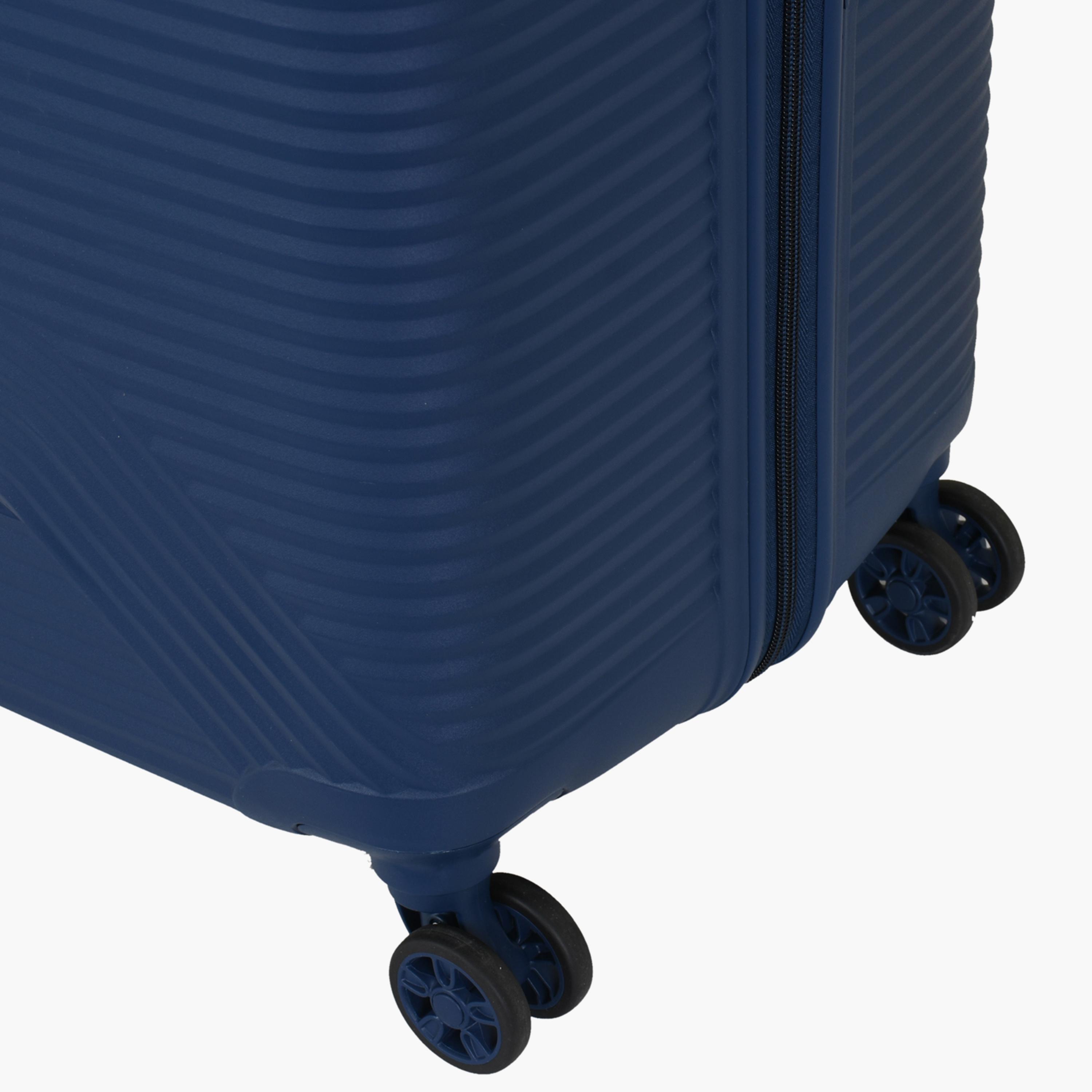 American Tourister Maxplus 68 CM Medium Check-in Polypropylene Hard Sided 4-Wheeler Spinner Trolley Bag with TSA Lock-travel-luggagesandbags-luggage-image-10