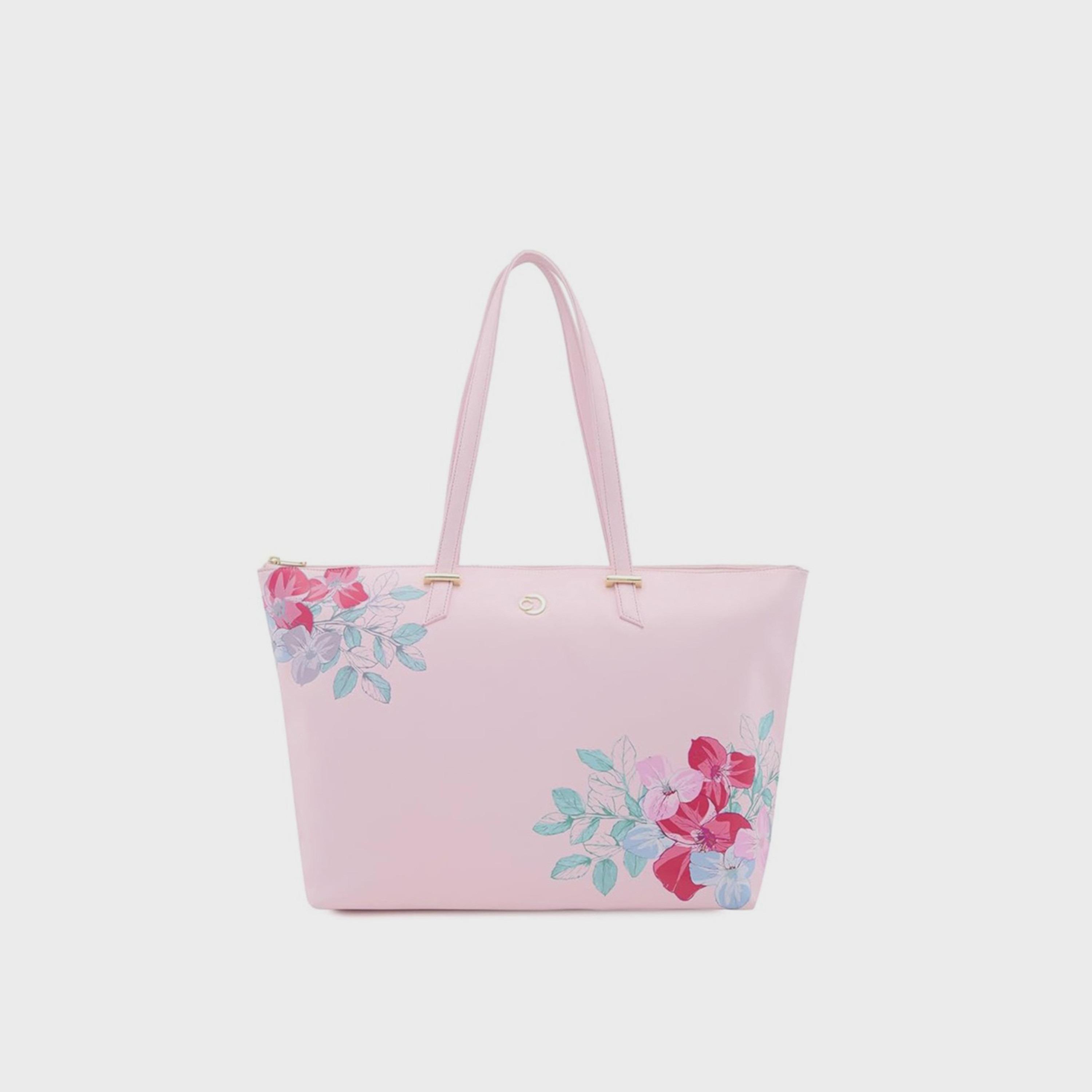 حقيبة حمل بمقبض مزدوج مطبوعة من Caprese مع إغلاق بسحاب | 47 × 25 × 14 سم-women-bagsandwallets-handbags-image-1