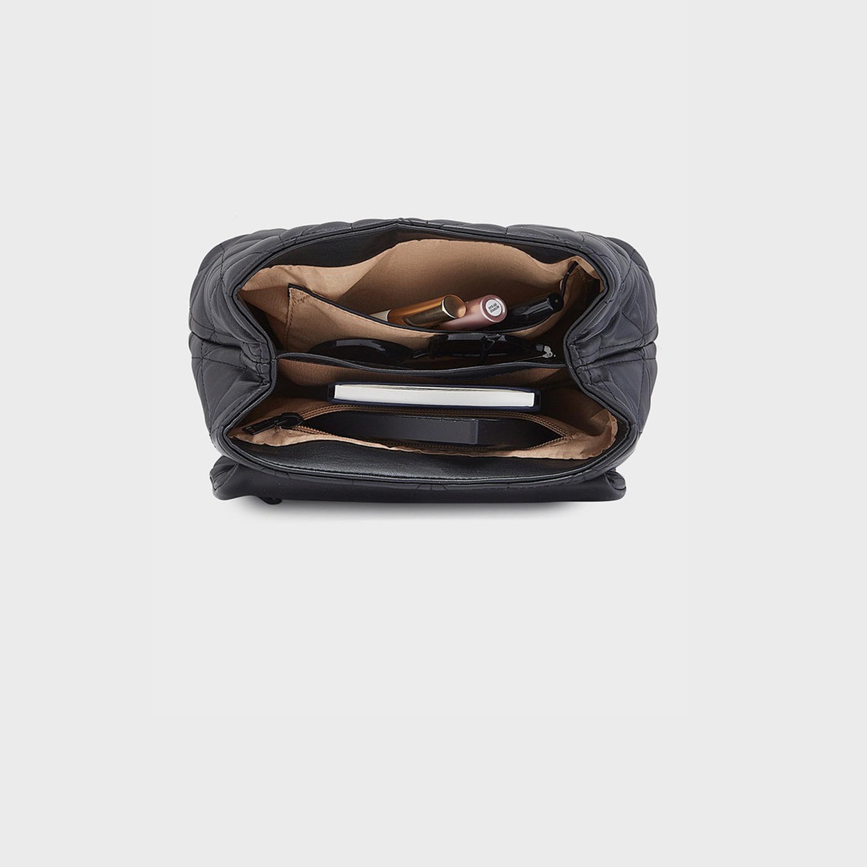 حقيبة كتف مبطن Caprese مع قلاب قلاب للإغلاق وحزام سلسلة | 25 × 19 × 10 سم-women-bagsandwallets-handbags-image-6