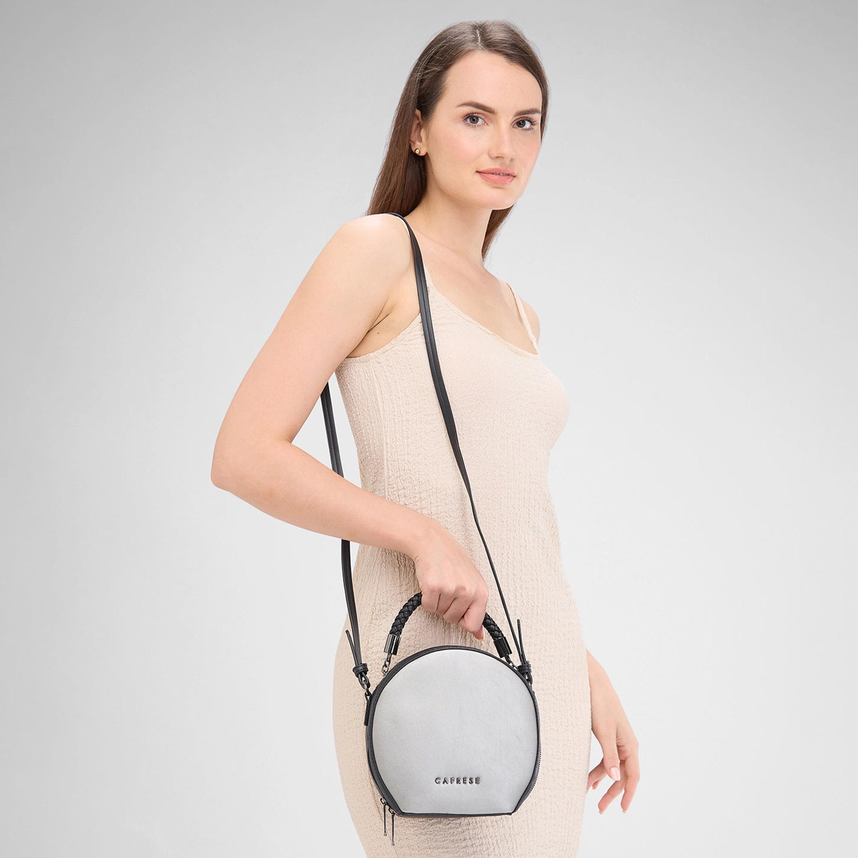 حقيبة كروس بمقبض علوي من كابريزي مع إغلاق بسحاب وحزام قابل للتعديل | 20 × 19 × 6 سم-women-bagsandwallets-handbags-image-2