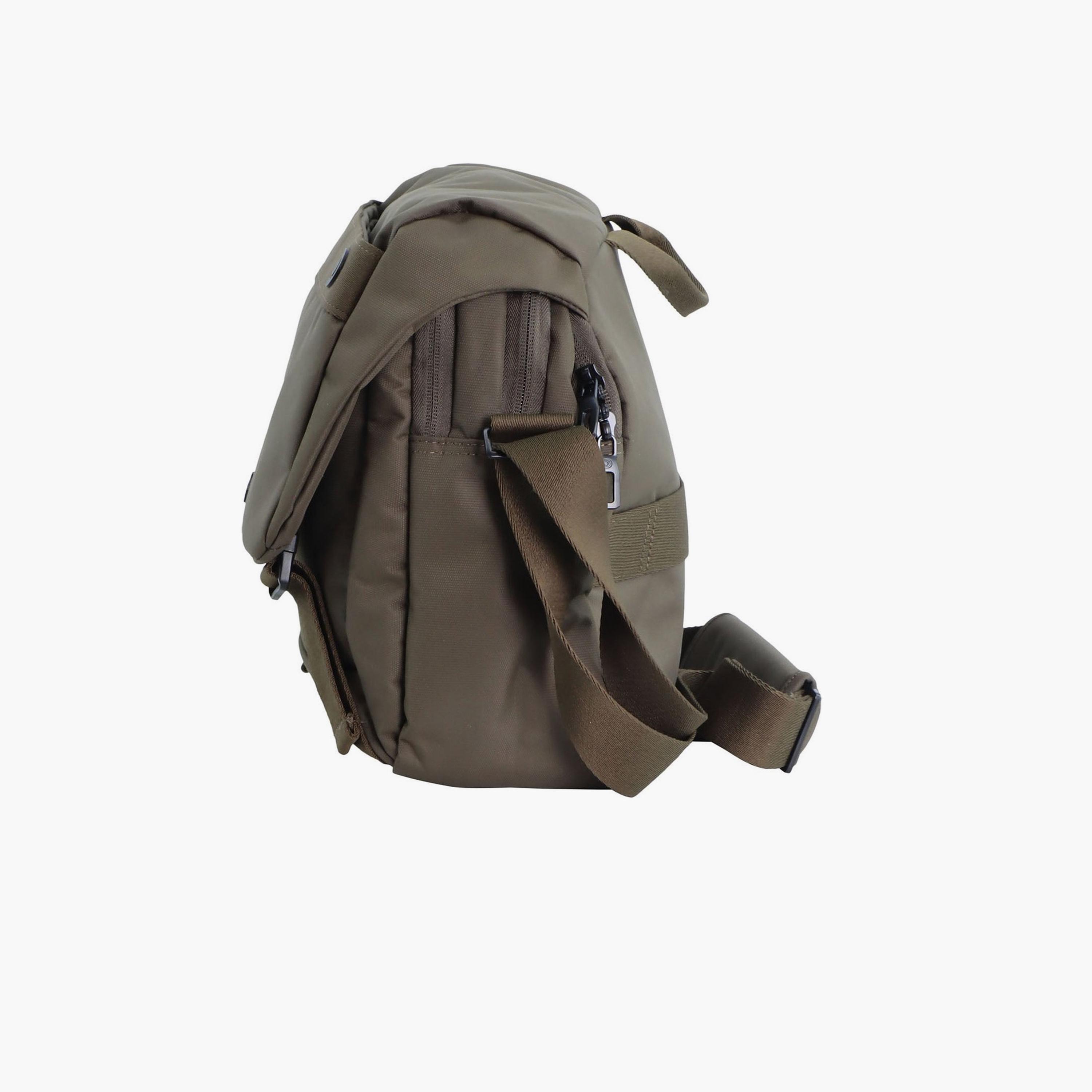 Discovery Downtown Solid Laptop Messenger Bag with Zipper Closure and Adjudstable Strap-men-bags-image-9