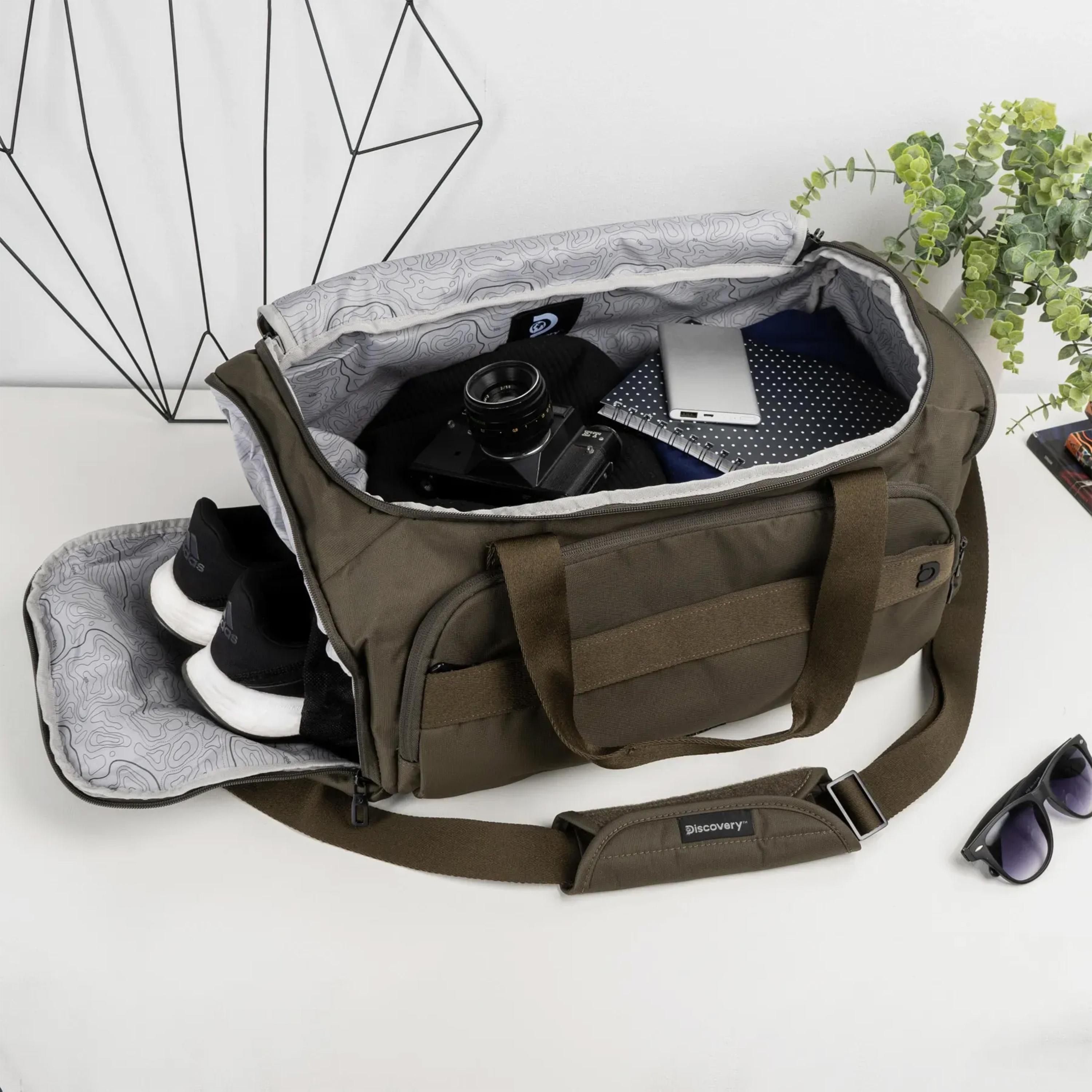 Discovery Downtown Solid Double Handle Duffel Bag with Zipper Closure and Detachable Strap-men-bags-image-5