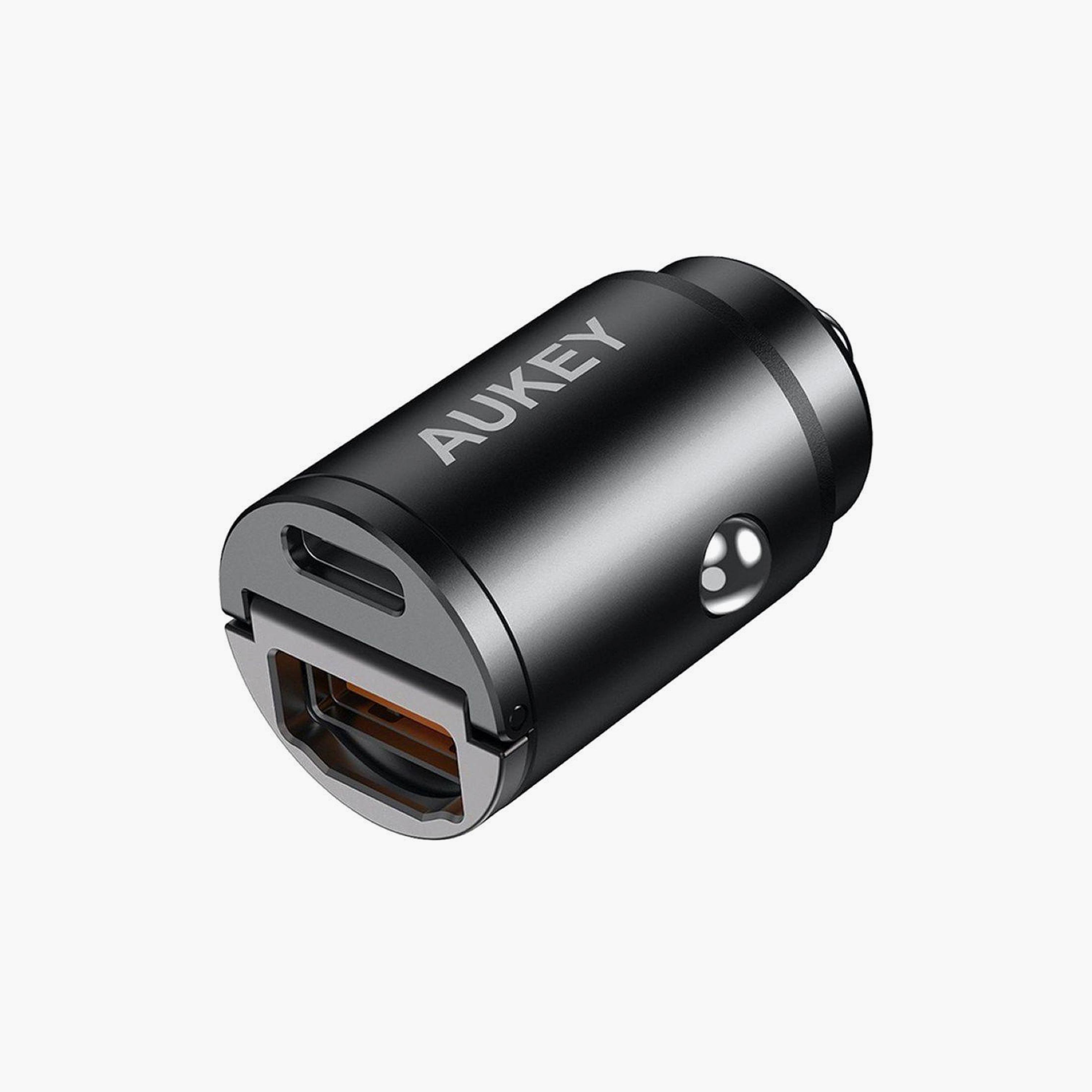 شاحن سيارة أويكي CC-A3 صغير الحجم بمنفذين، بقوة 30 واط | CC-A3-electronics-accessories-mobileaccesories-image-1