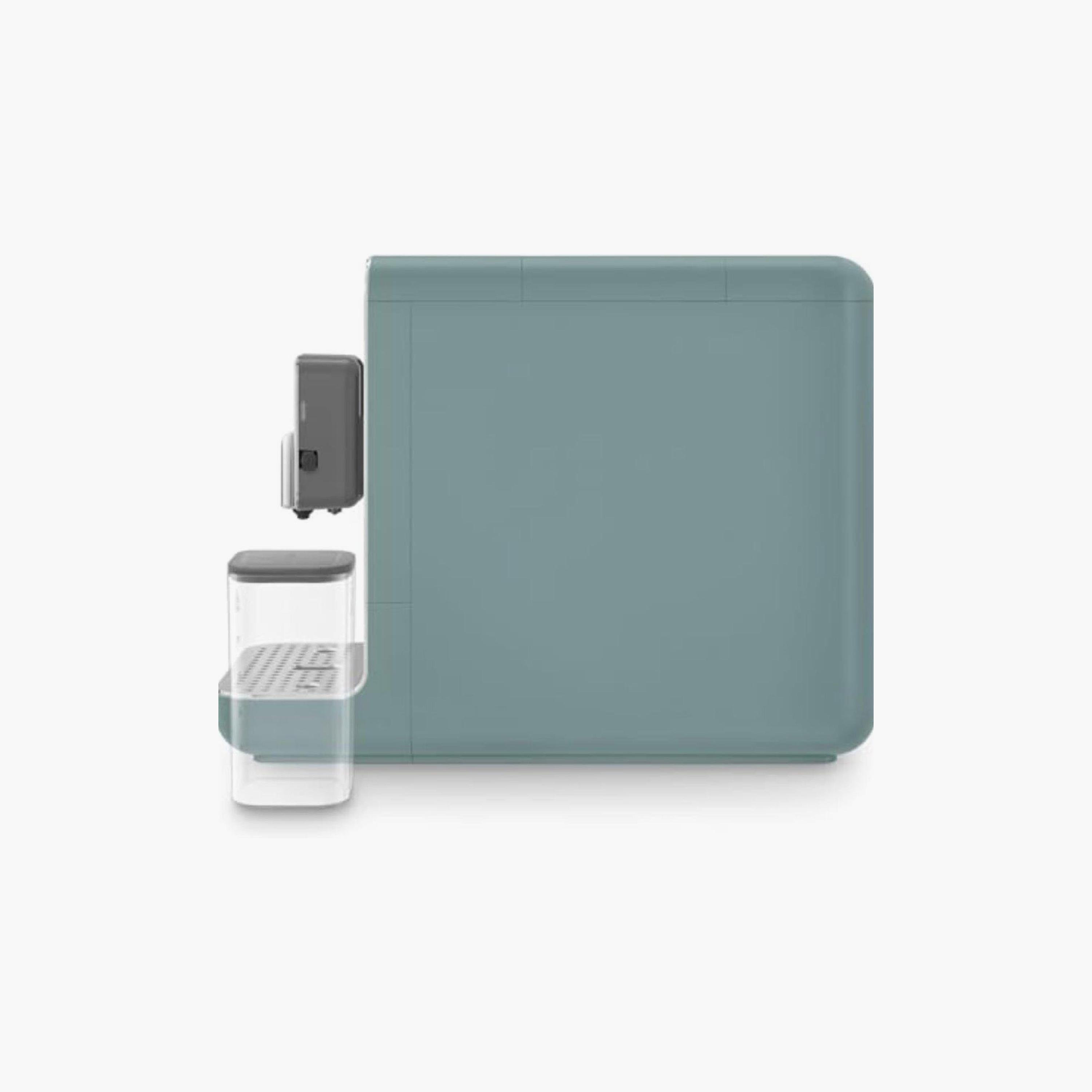 Smeg Bean to Cup Coffee Machine with an Integrated Milk System, 1.4L, 1350W, Matte Emerald Green-household-appliances-kitchenappliances-coffeemachines-image-2
