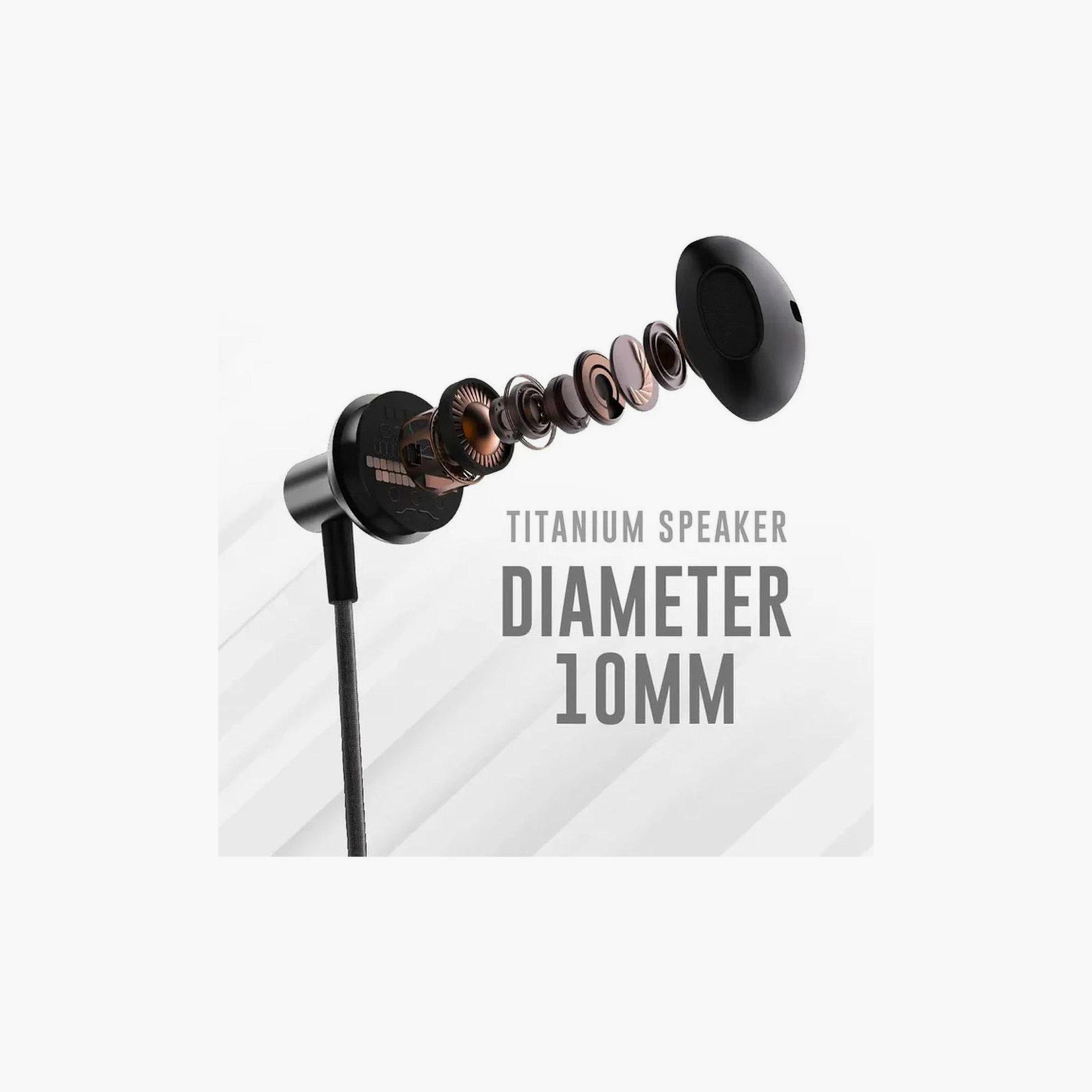 سماعات أذن سلكية هاي فيوتشر سوداء | MI5-electronics-headphonesandearphones-image-3
