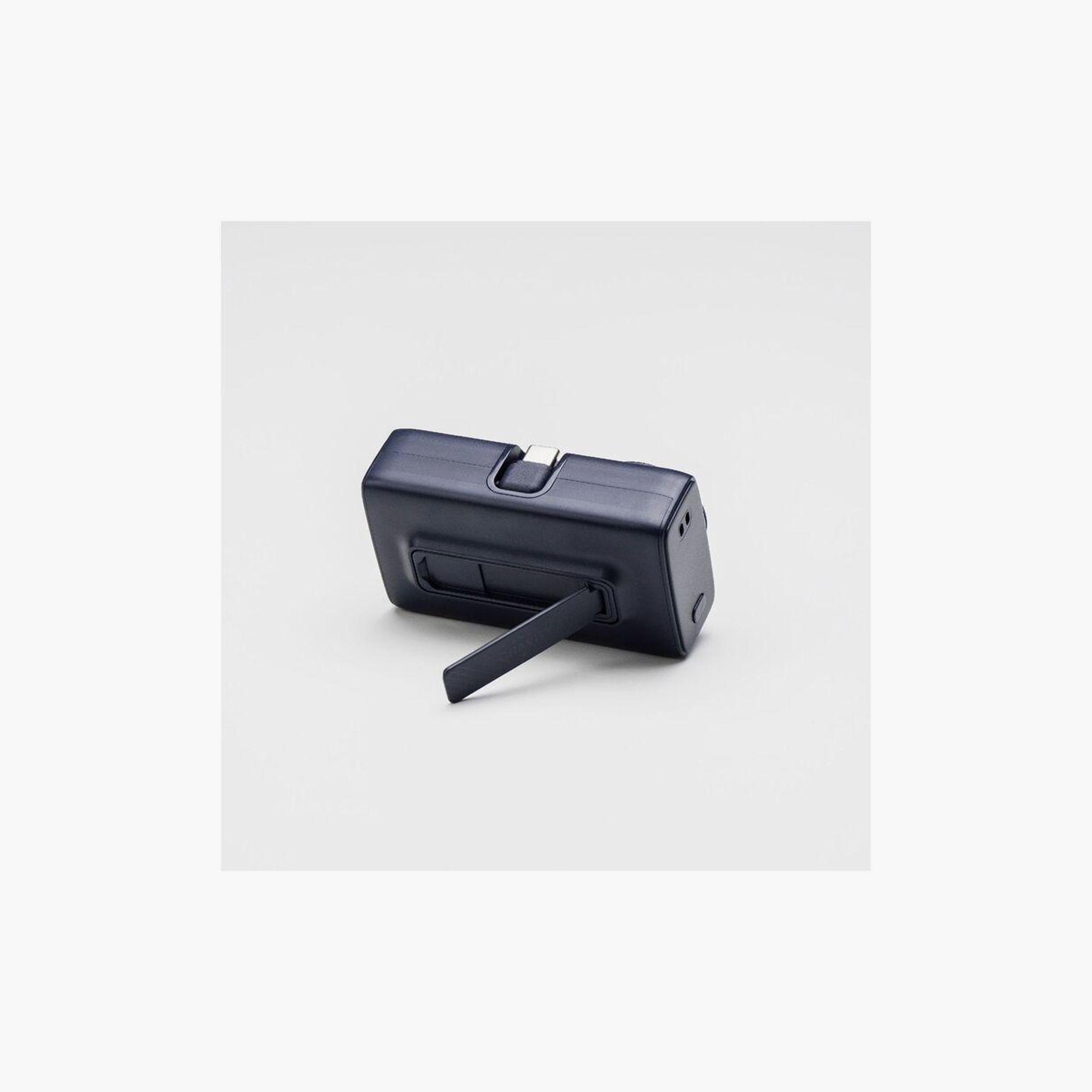 Adam Elements Gravity 3 5000mAh 3-in-1 Foldable Power Bank | APBADGV3-electronics-accessories-mobileaccesories-image-3