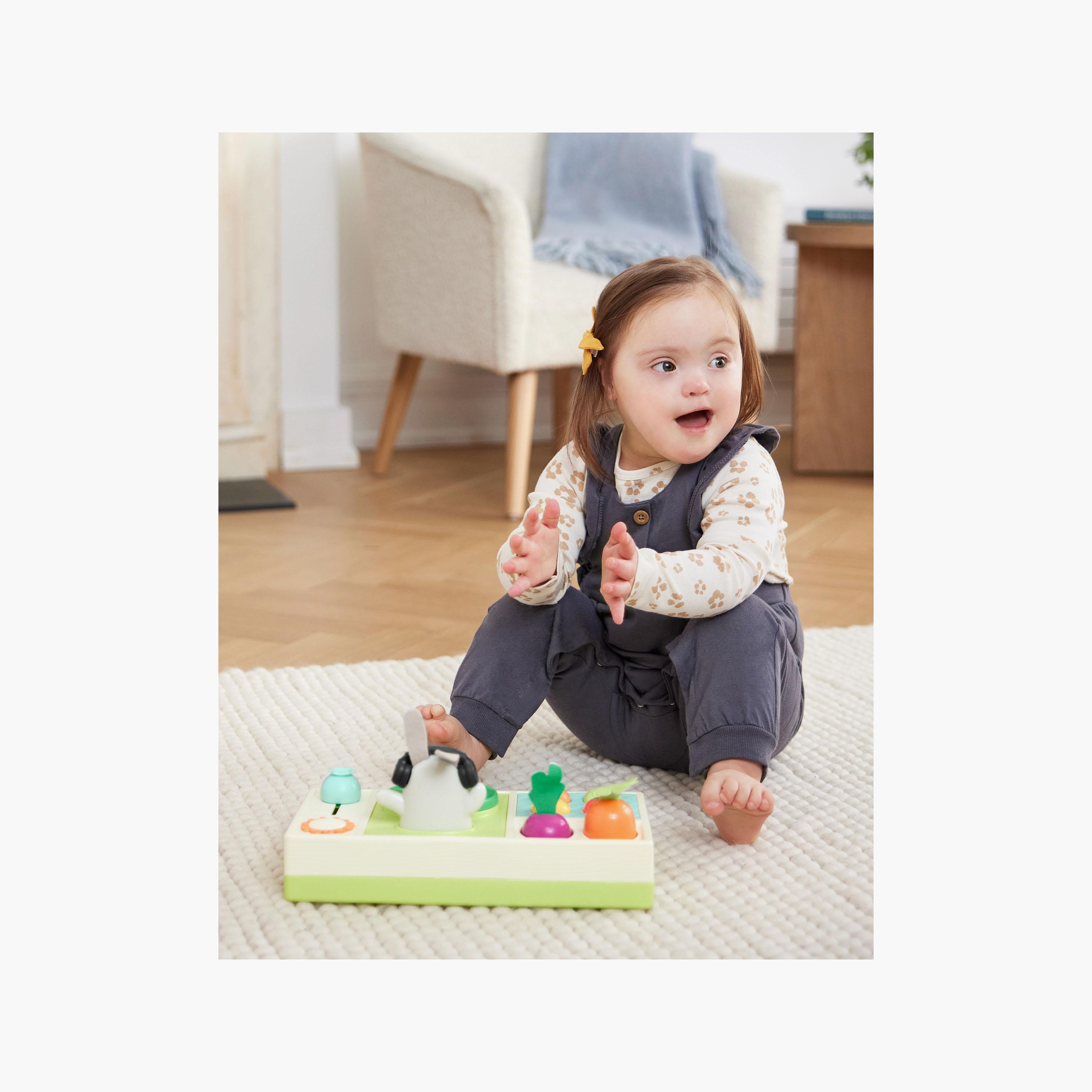 Skip Hop Farmstand Let The Beet Drop Dj Musical Toy - Multi Color-toys-babyandtoddlertoys-lightsandmusicaltoys-image-3