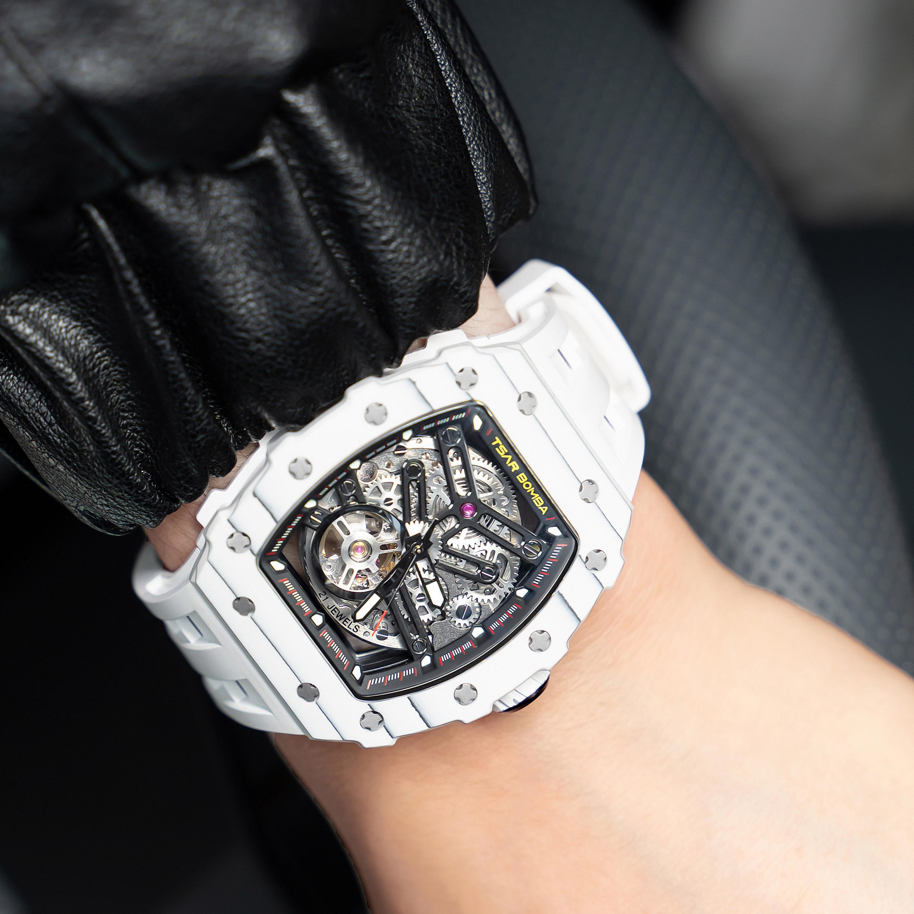 تسار بومبا - ساعة رجالية أوتوماتيكية من السيليكون - أبيض - 43 مم | TB8208CF-35-men-watchesandjewellery-watches-image-4