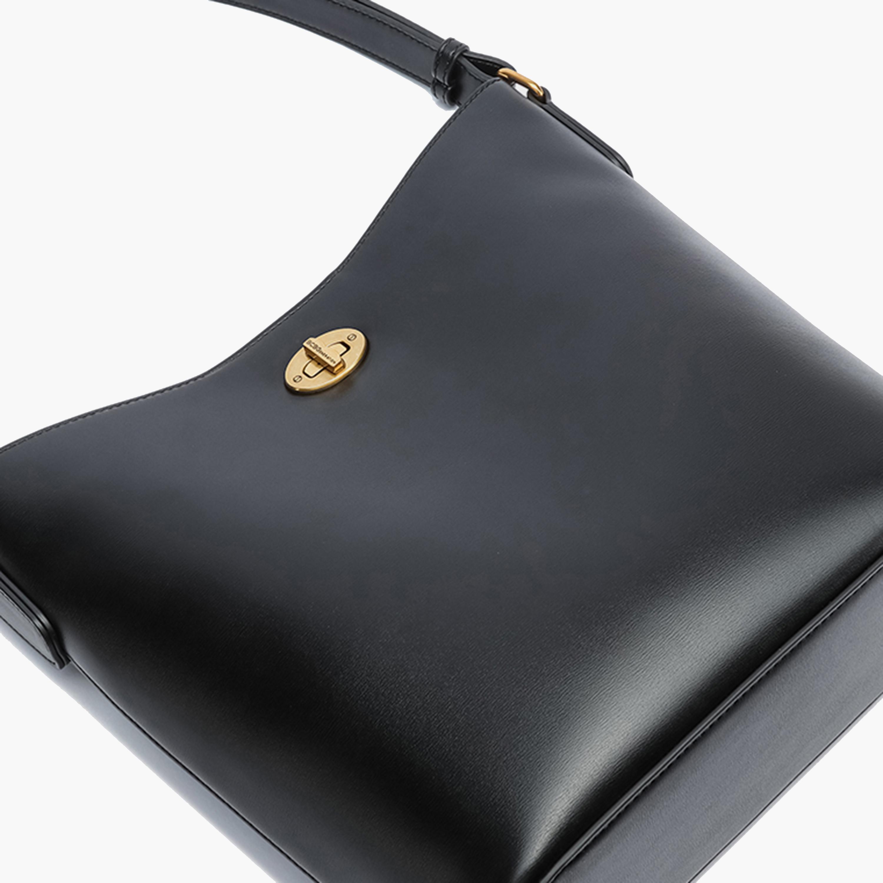 بي سي بي جي- شنطة كتف بقفل لولبي وحزام قابل للتعديل-women-bagsandwallets-handbags-image-9